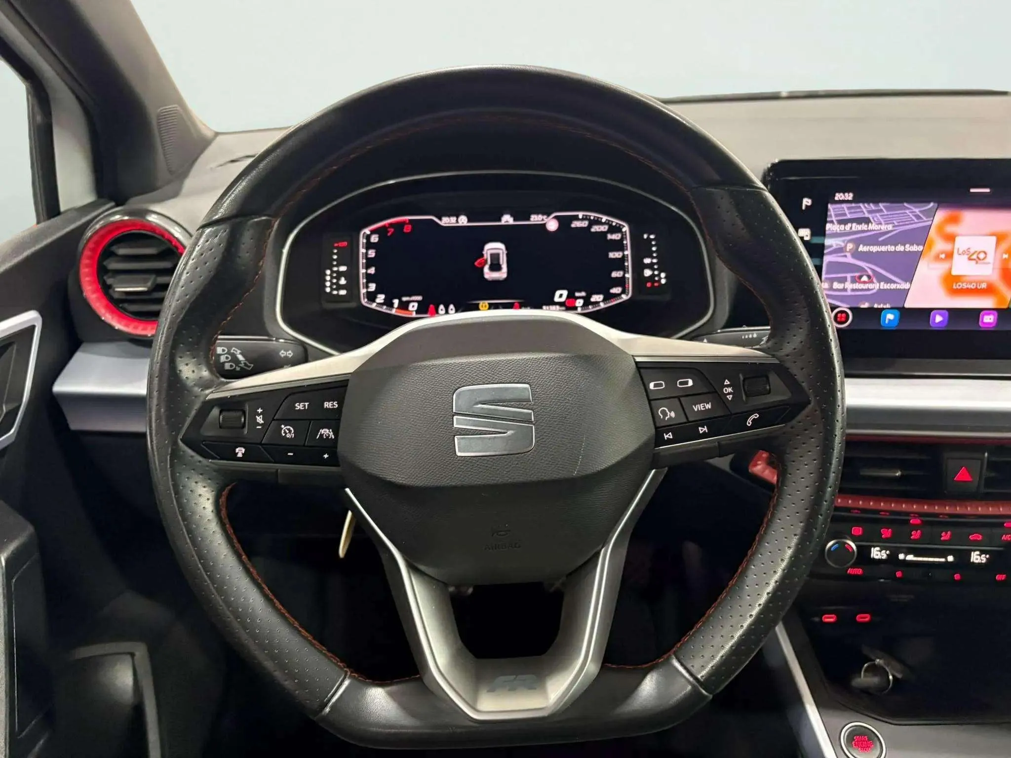 SEAT Arona 1.0 TSI DSG FR Limited Ed - foto 10