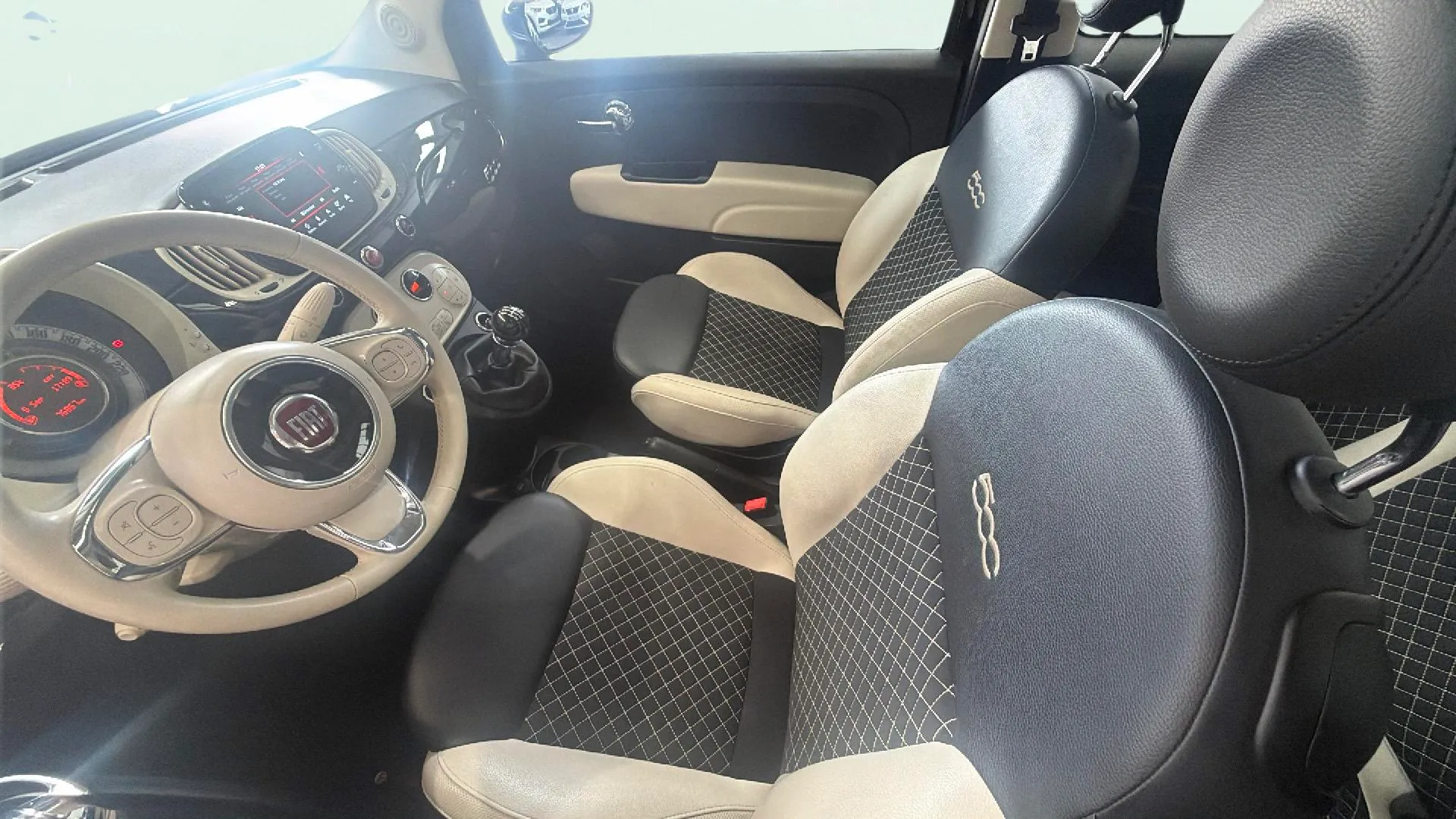 Fiat 500 Dolcevita 1.0 Hybrid - foto 9