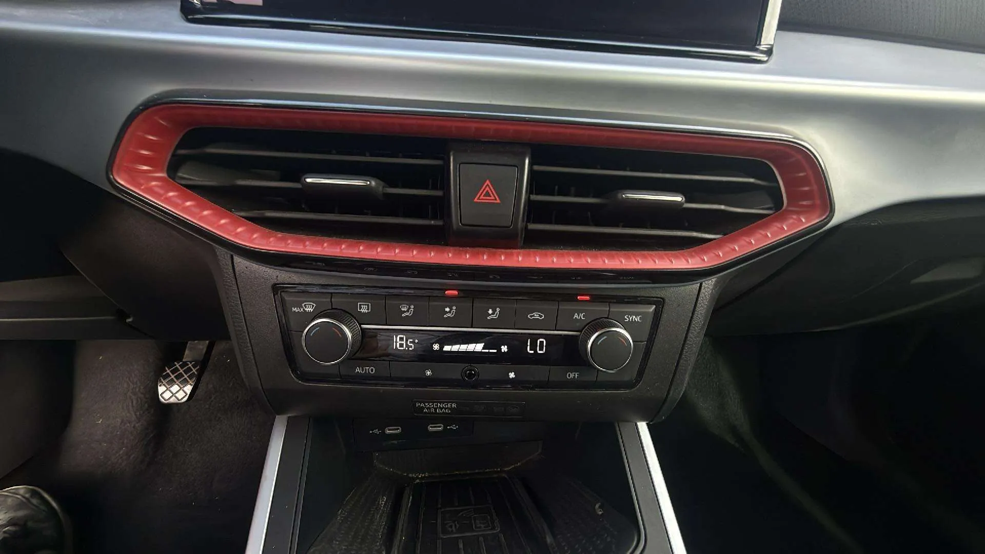 SEAT Arona 1.0 TSI DSG FR Limited Ed - foto 15