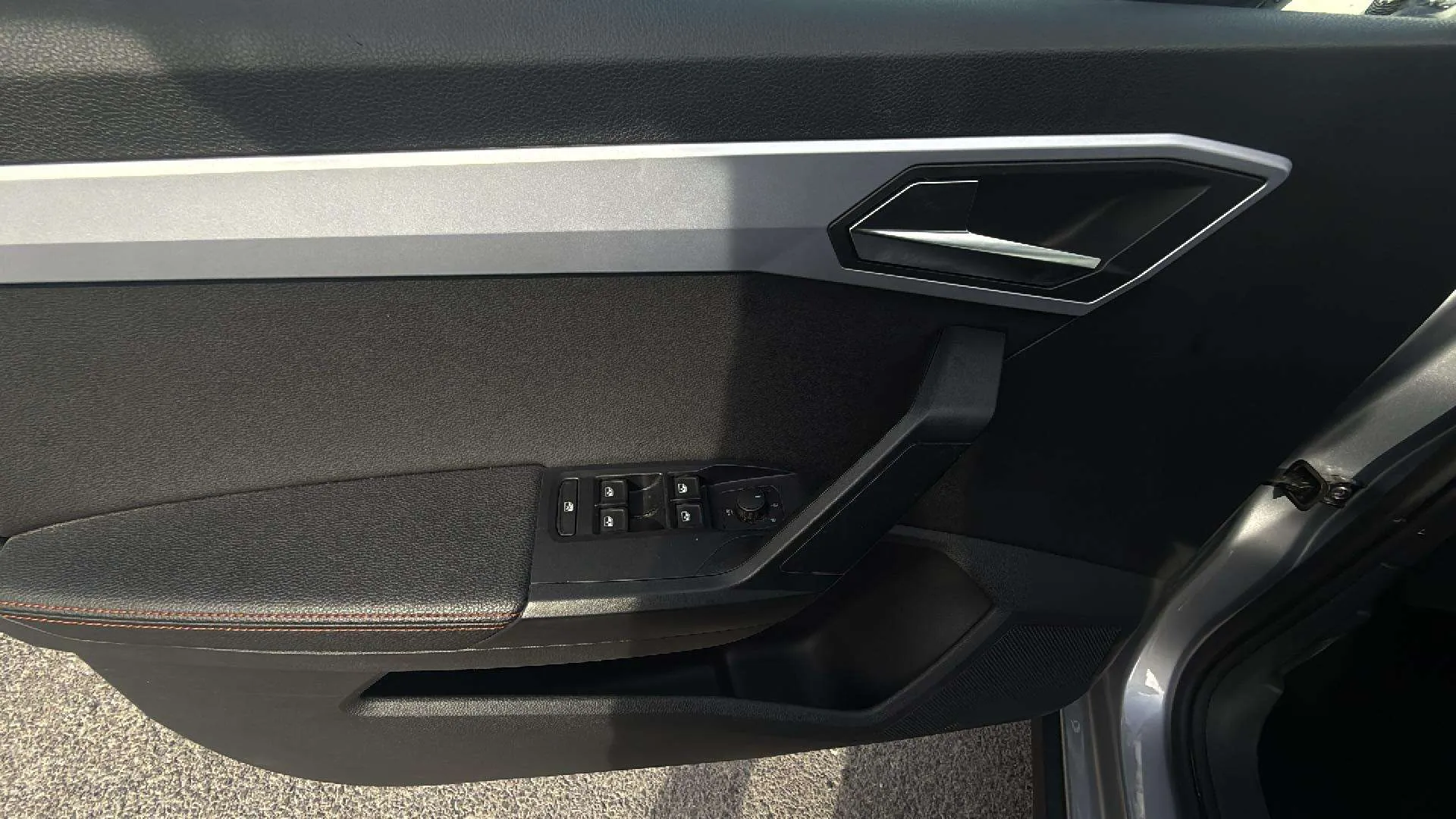 SEAT Arona 1.0 TSI DSG FR Limited Ed - foto 18