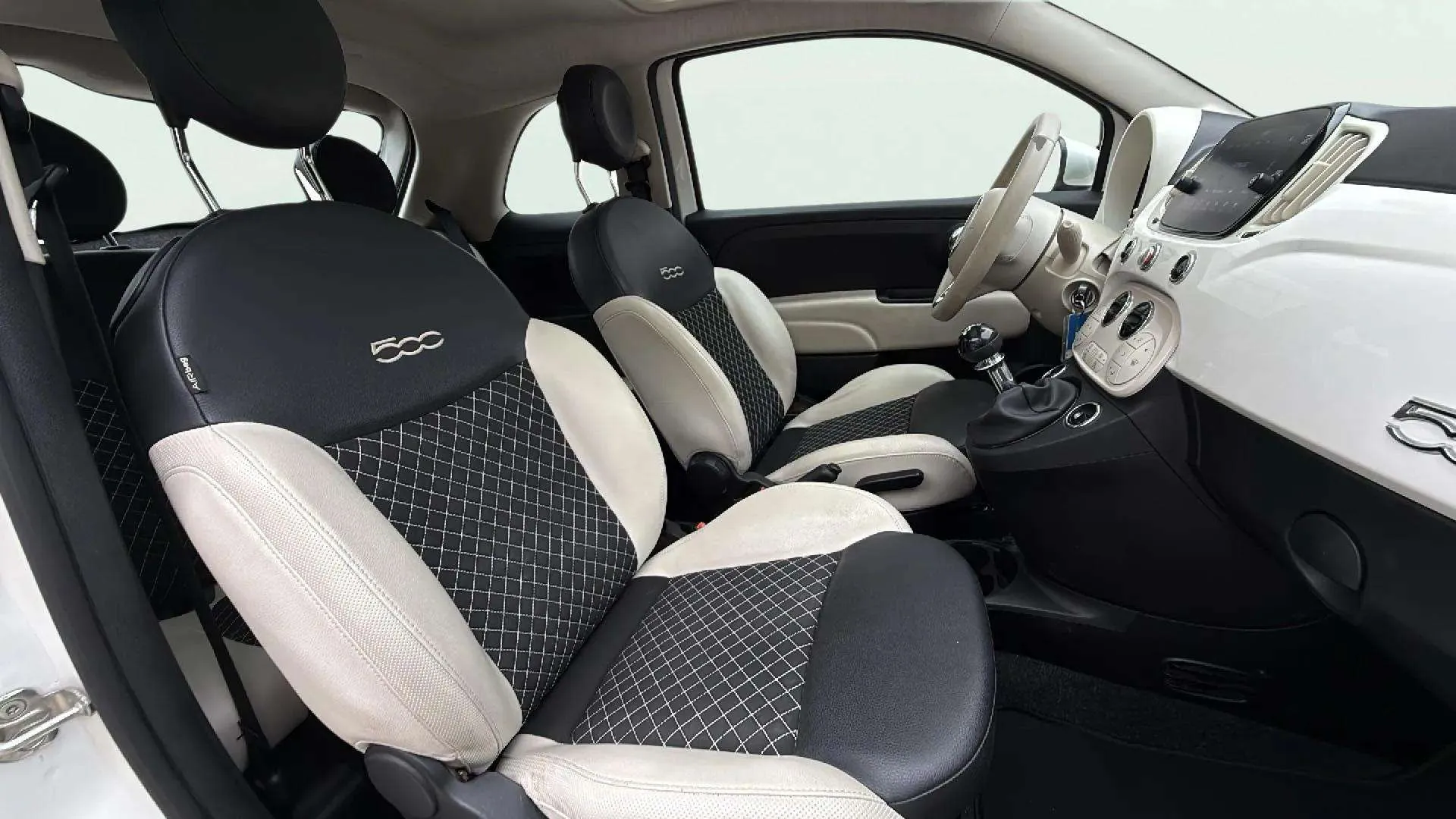 Fiat 500 Dolcevita 1.0 Hybrid - foto 9