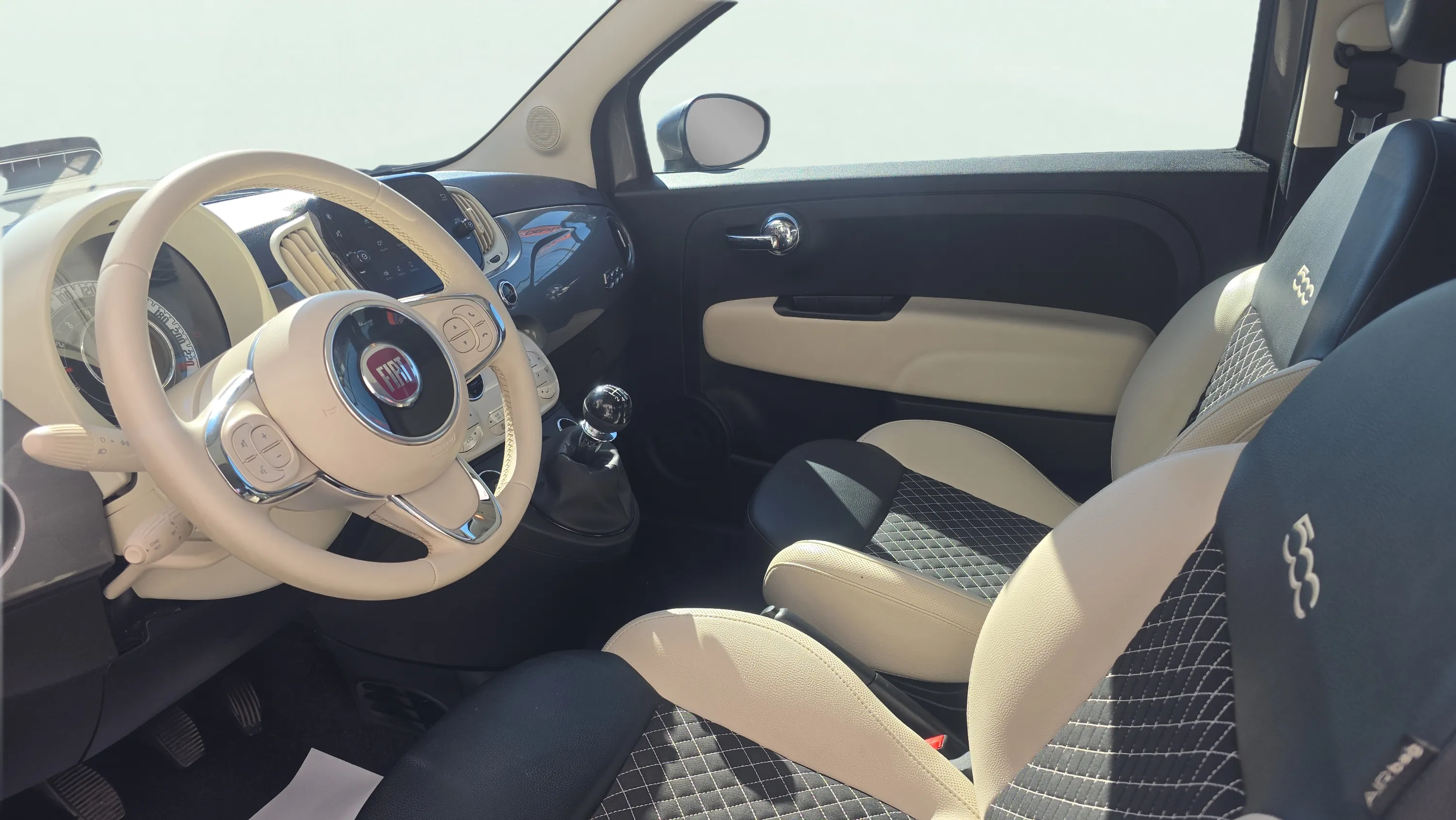 Fiat 500 Dolcevita 1.0 Hybrid - foto 9