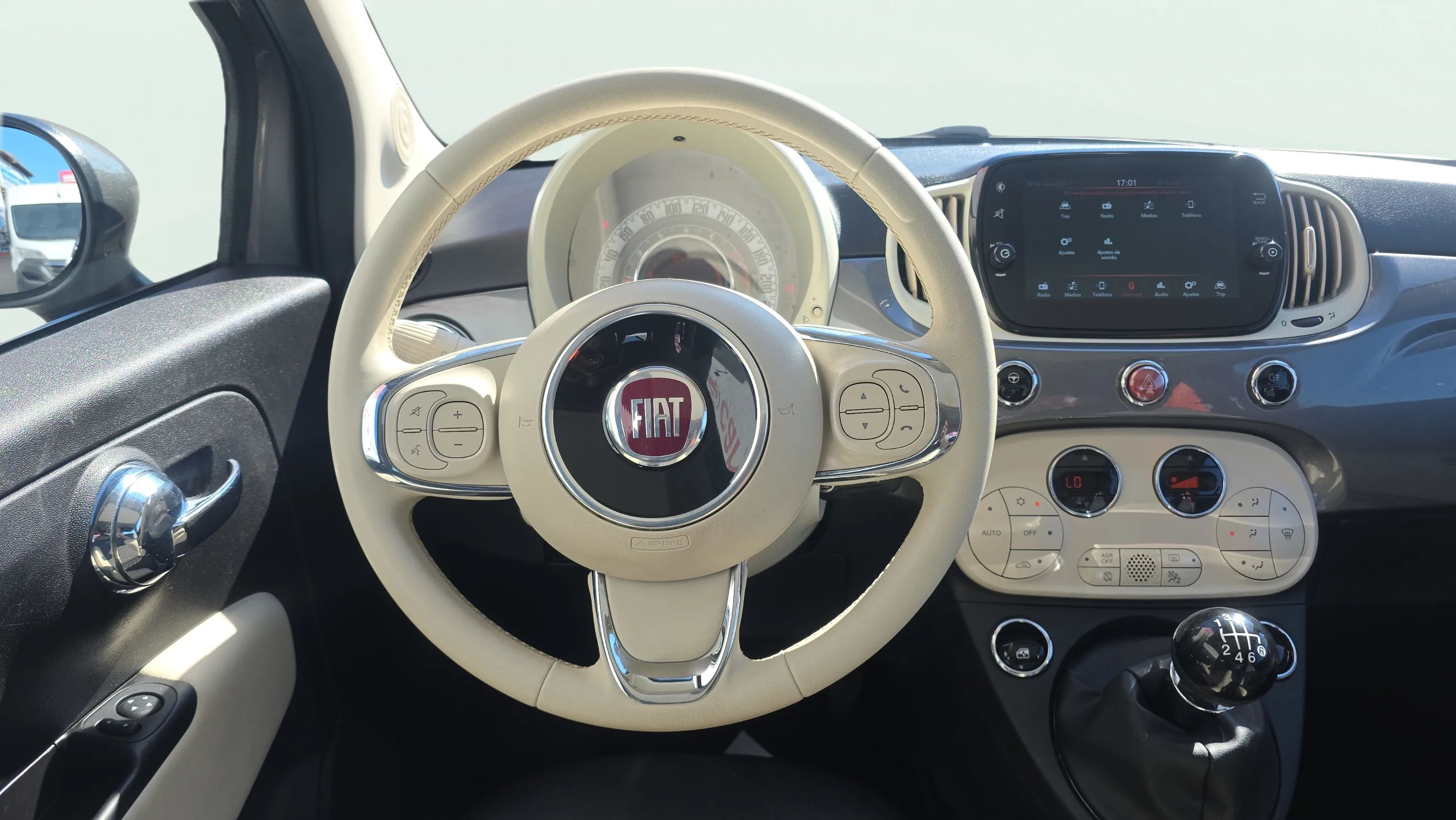 Fiat 500 Dolcevita 1.0 Hybrid - foto 12