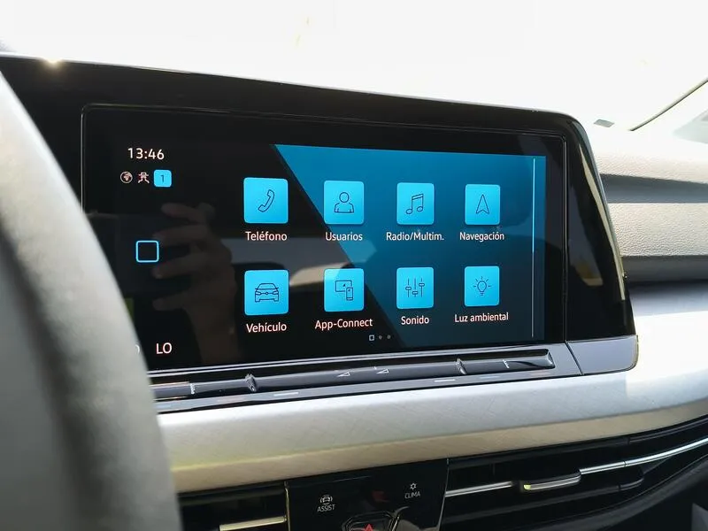 Volkswagen Golf 1.0 eTSI Life - foto 18