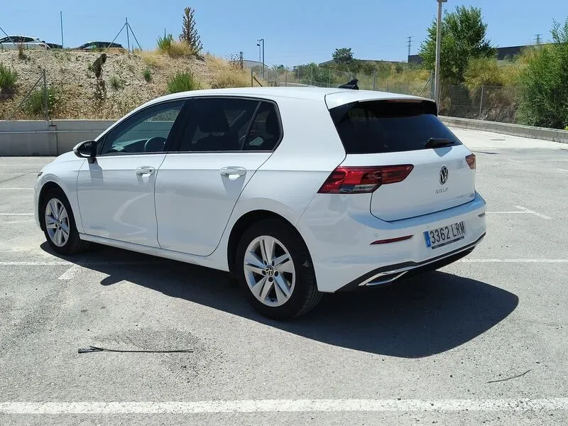 Volkswagen Golf 1.0 eTSI Life - foto 4