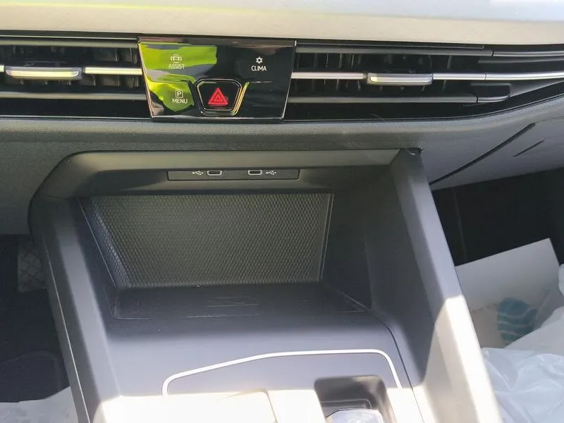 Volkswagen Golf 1.0 eTSI Life - foto 12