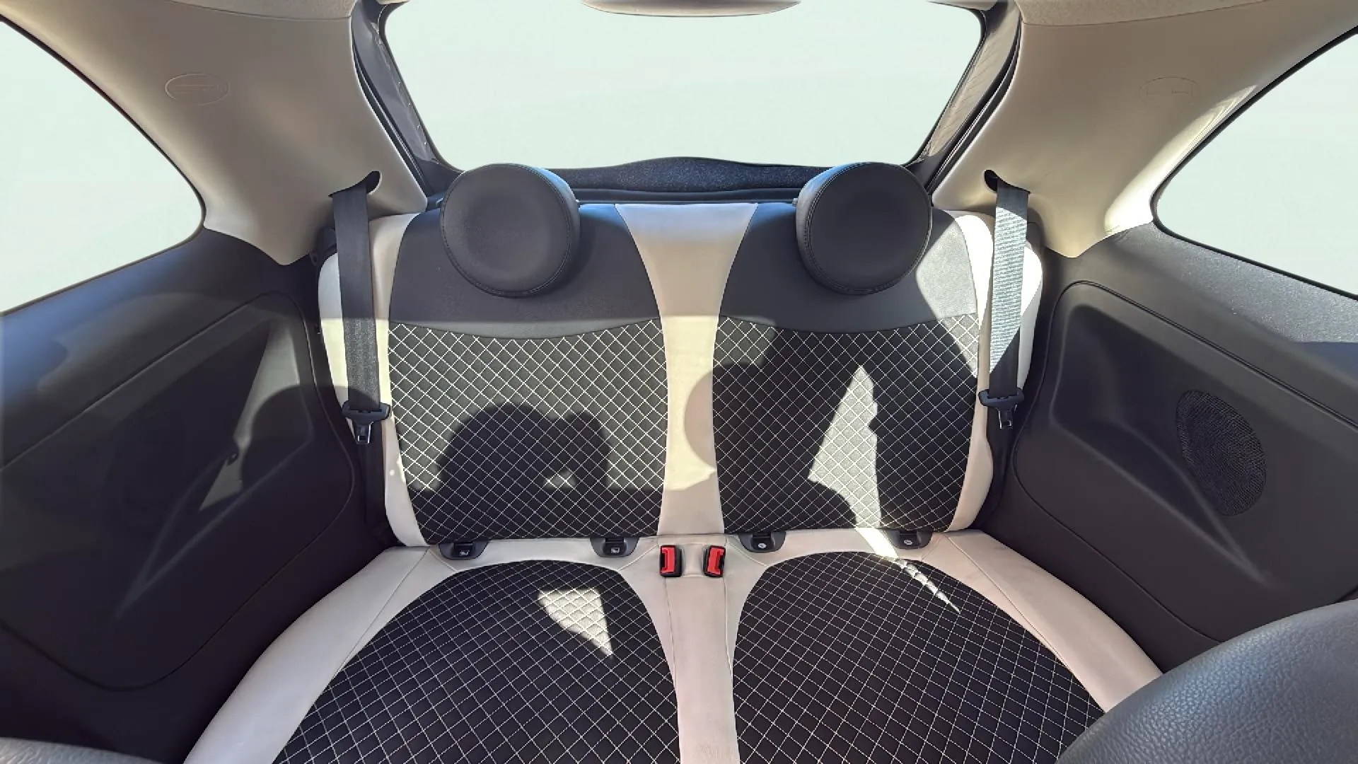 Fiat 500 Dolcevita 1.0 Hybrid - foto 21