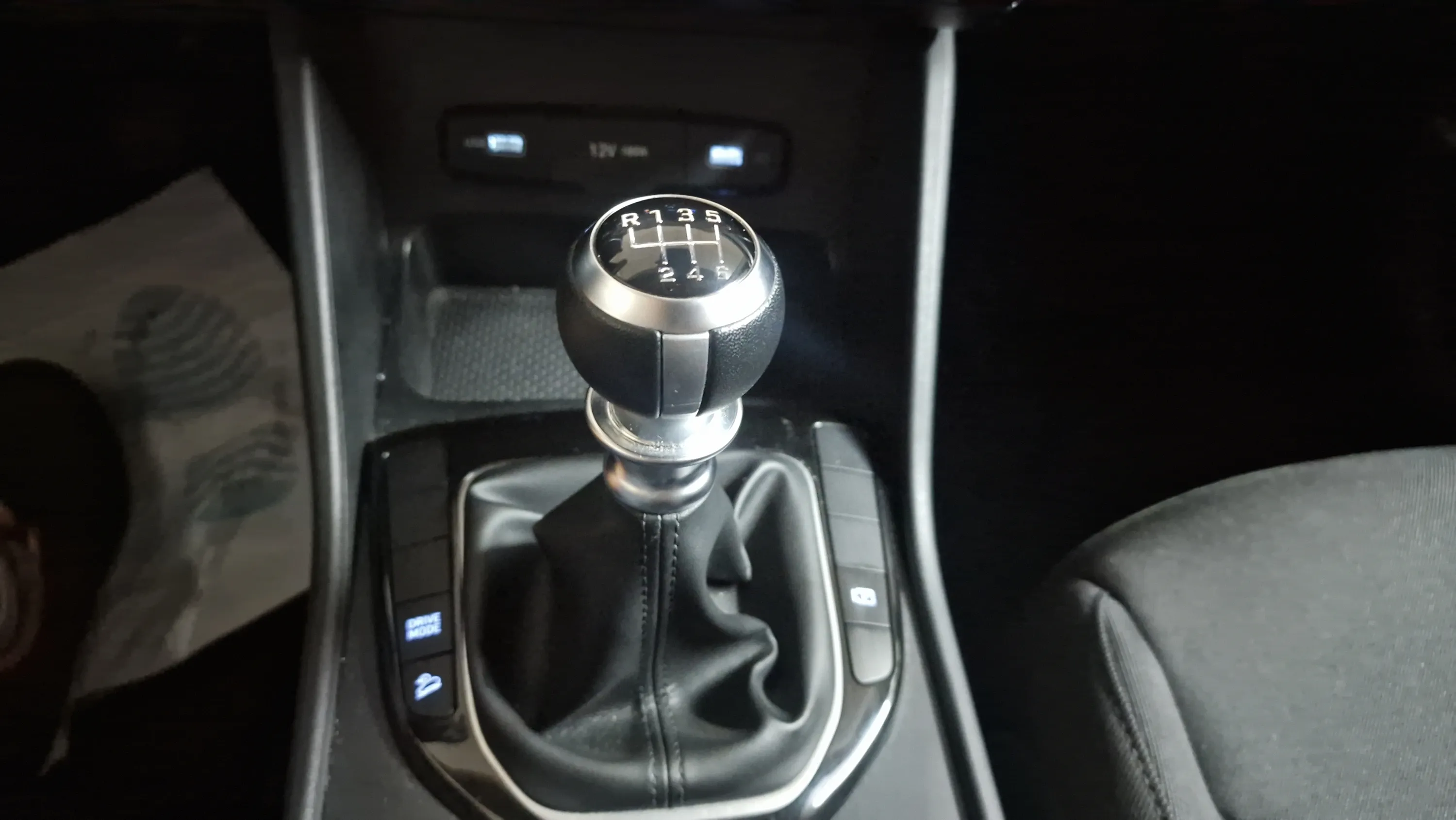 Hyundai Tucson 1.6 CRDi Klass - foto 10