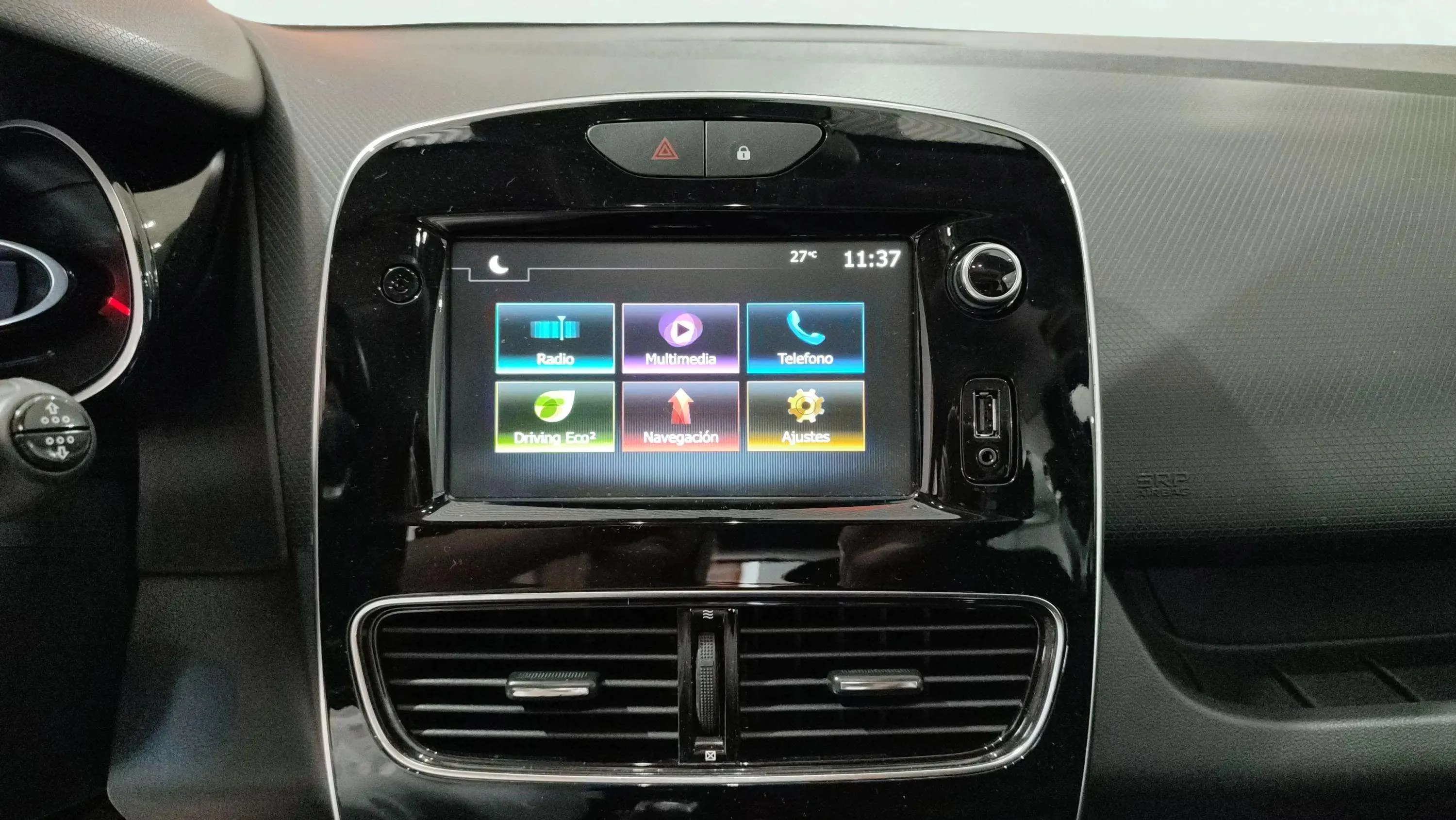 Renault Clio Limited TCe -18 - foto 9