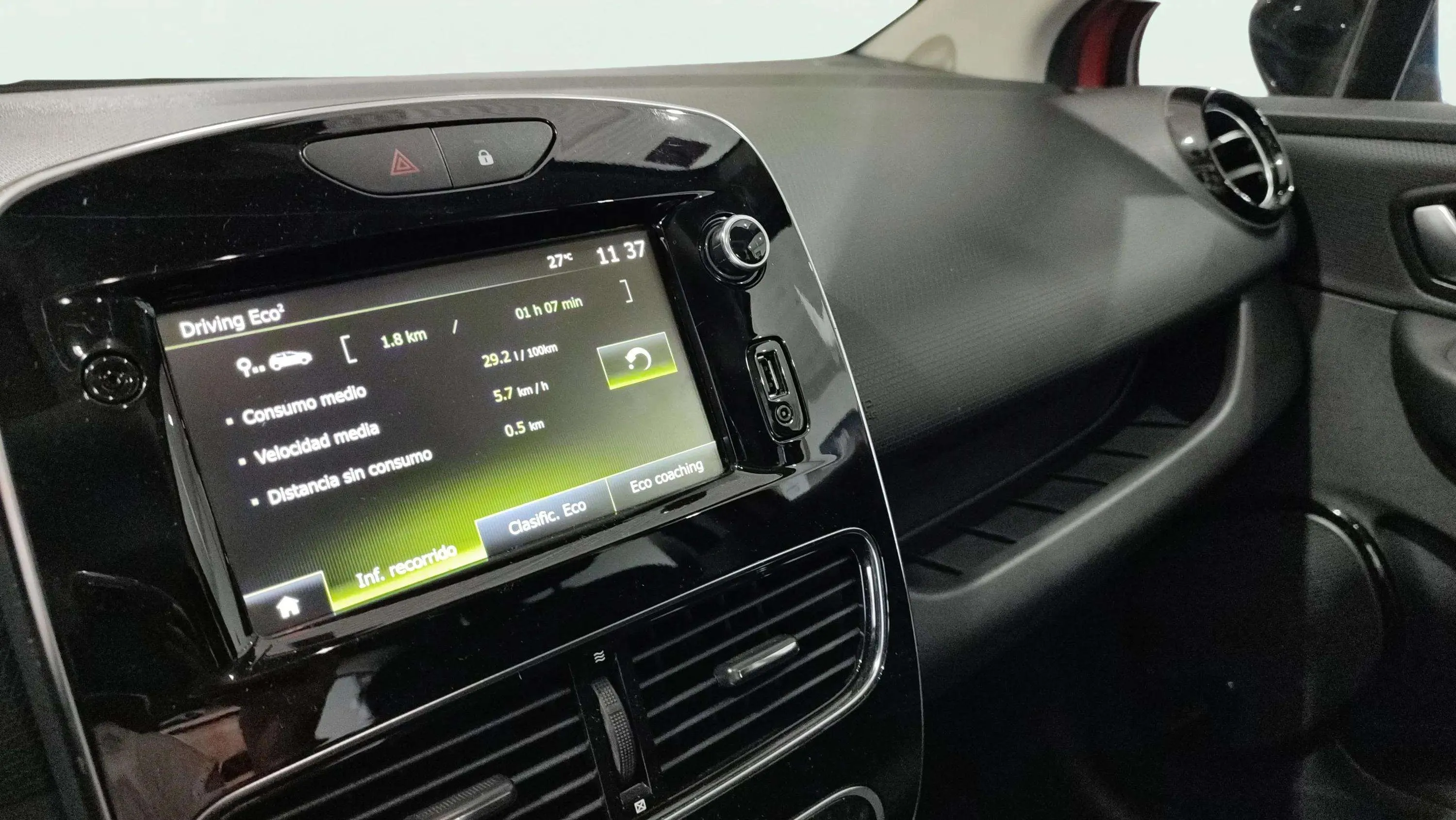 Renault Clio Limited TCe -18 - foto 13