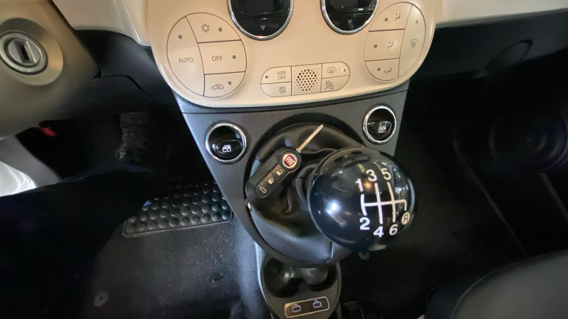 Fiat 500 Monotrim 1.0 Hybrid - foto 16