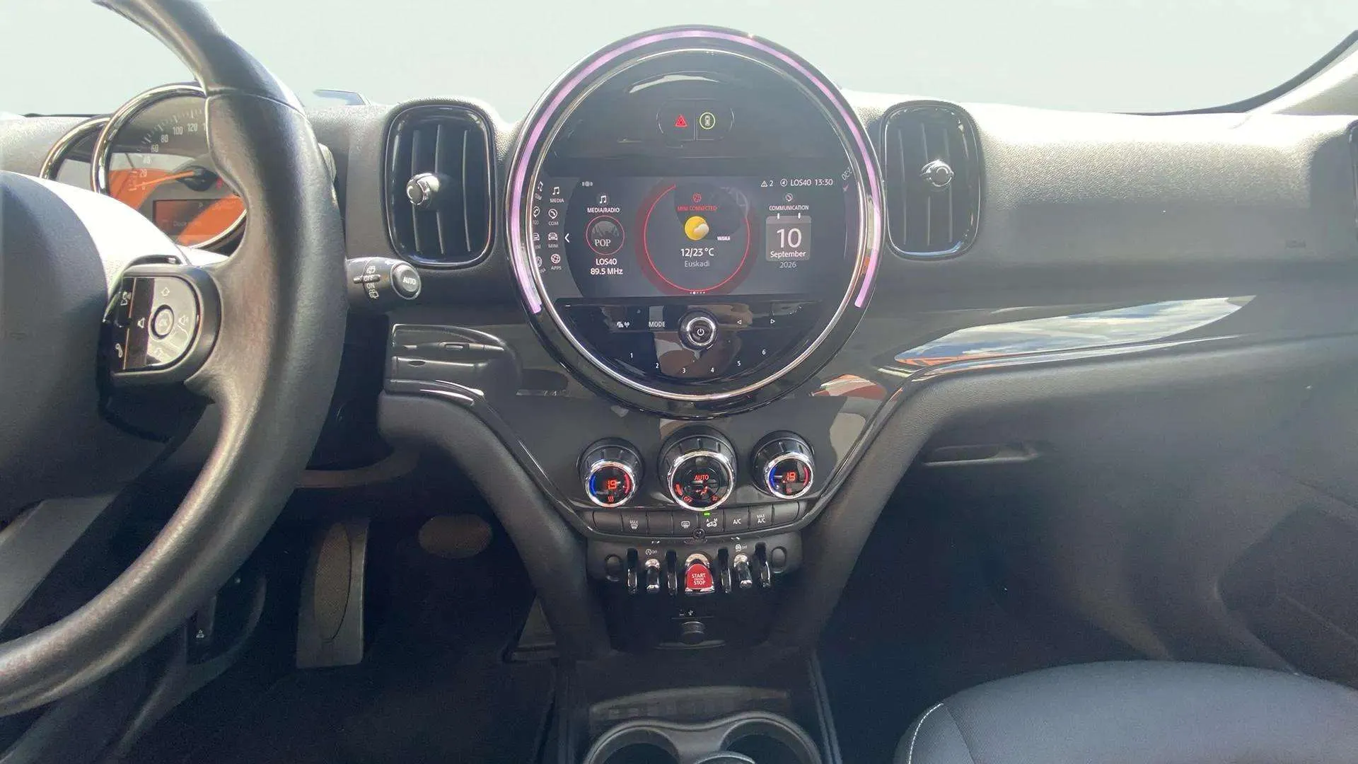 MINI Countryman Cooper SD ALL4 - foto 11