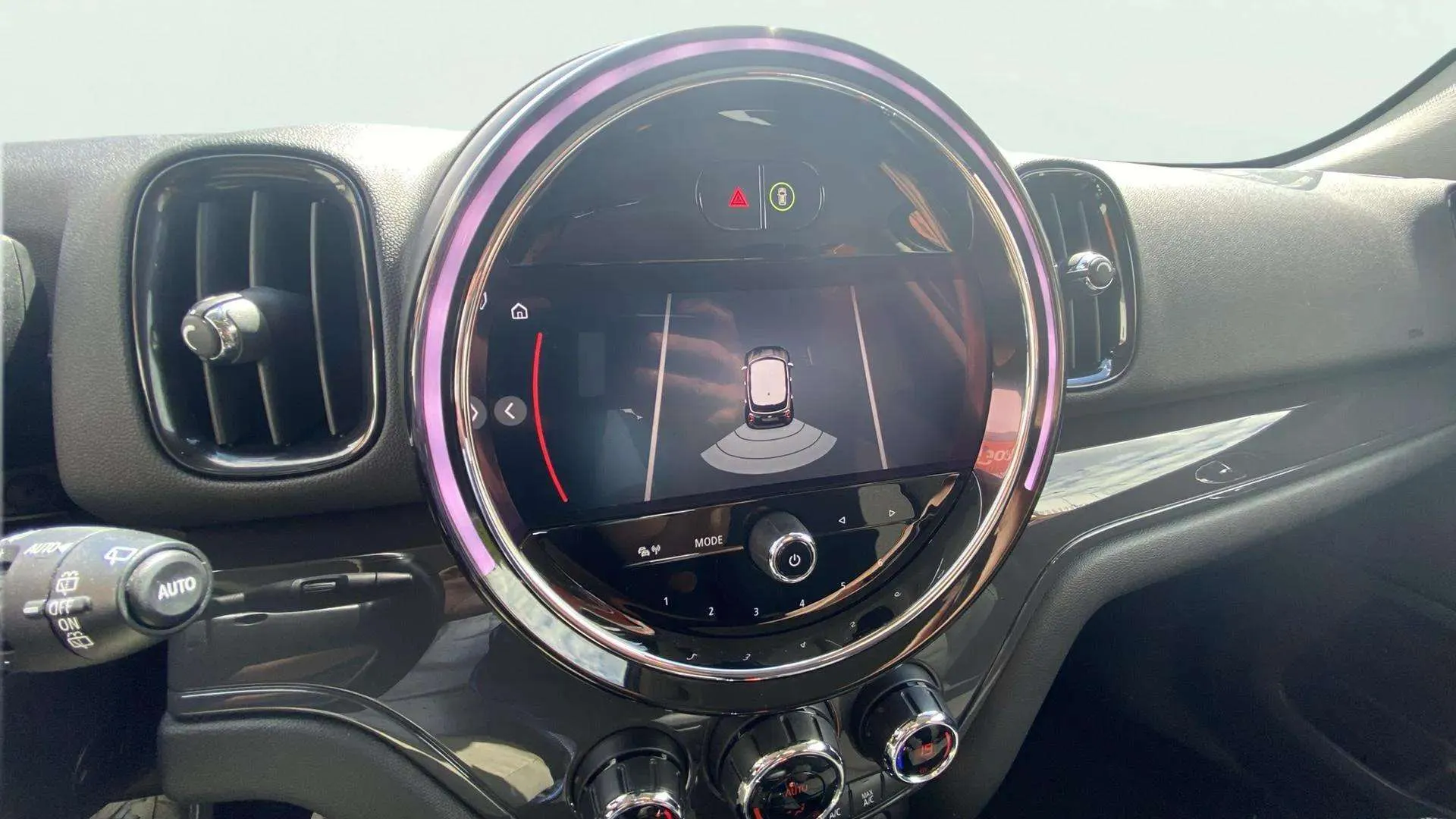 MINI Countryman Cooper SD ALL4 - foto 20