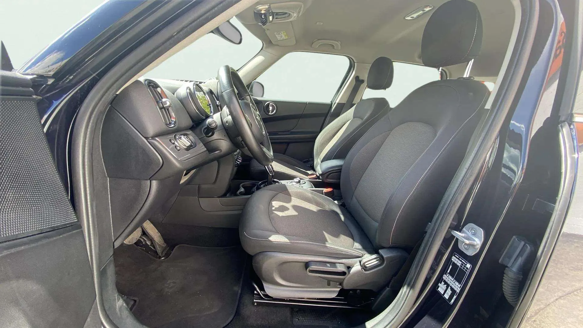 MINI Countryman Cooper SD ALL4 - foto 14