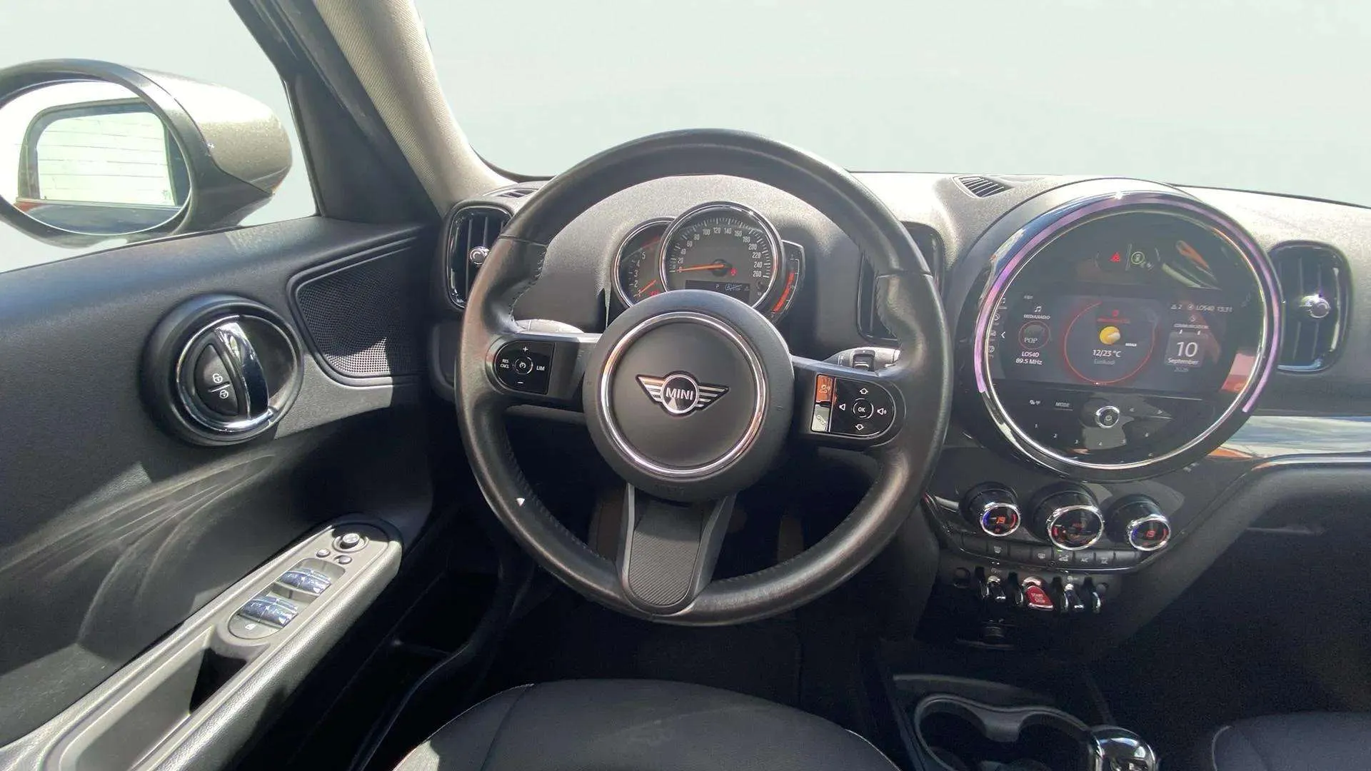MINI Countryman Cooper SD ALL4 - foto 12