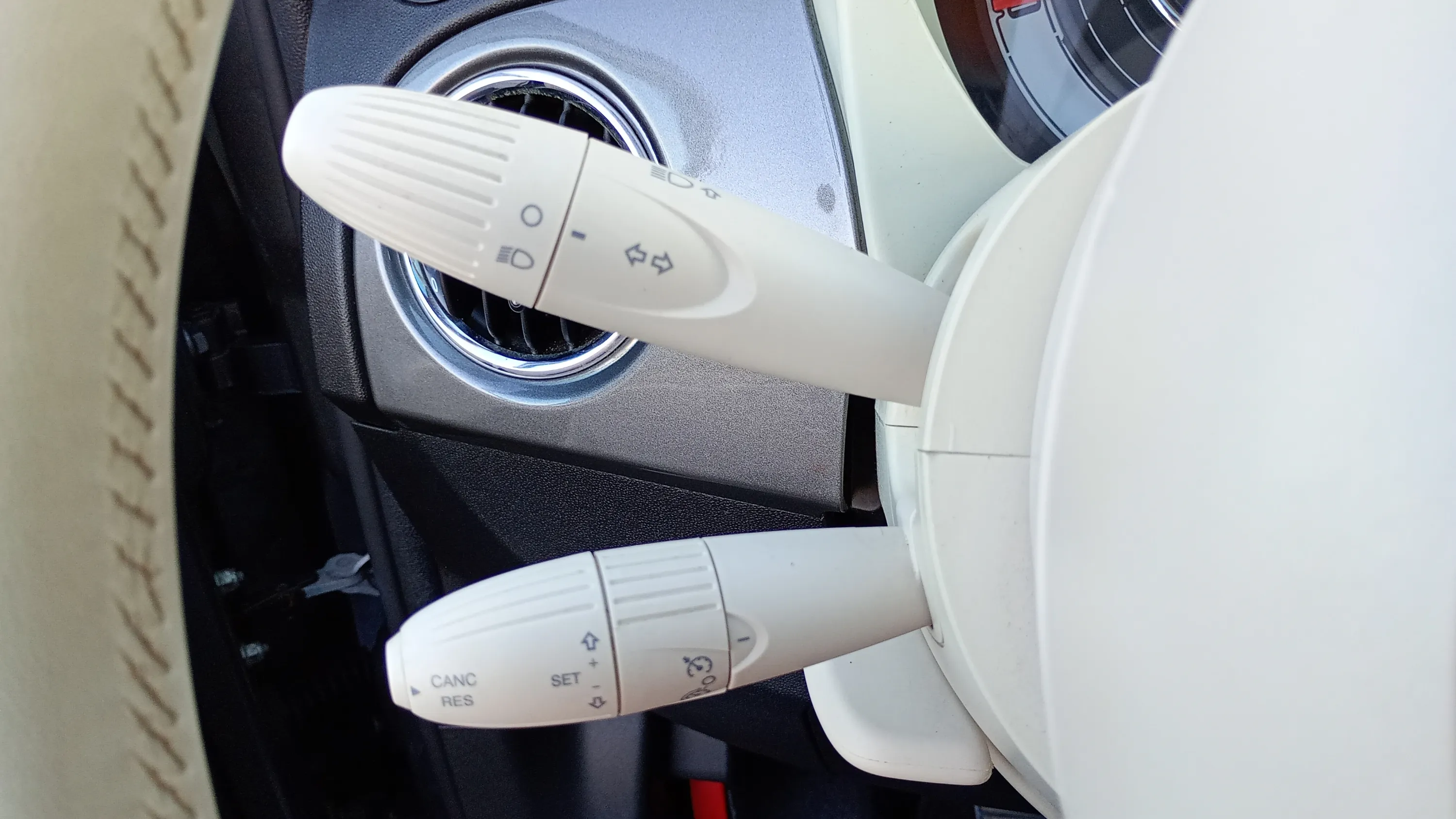 Fiat 500 Dolcevita 1.0 Hybrid - foto 18