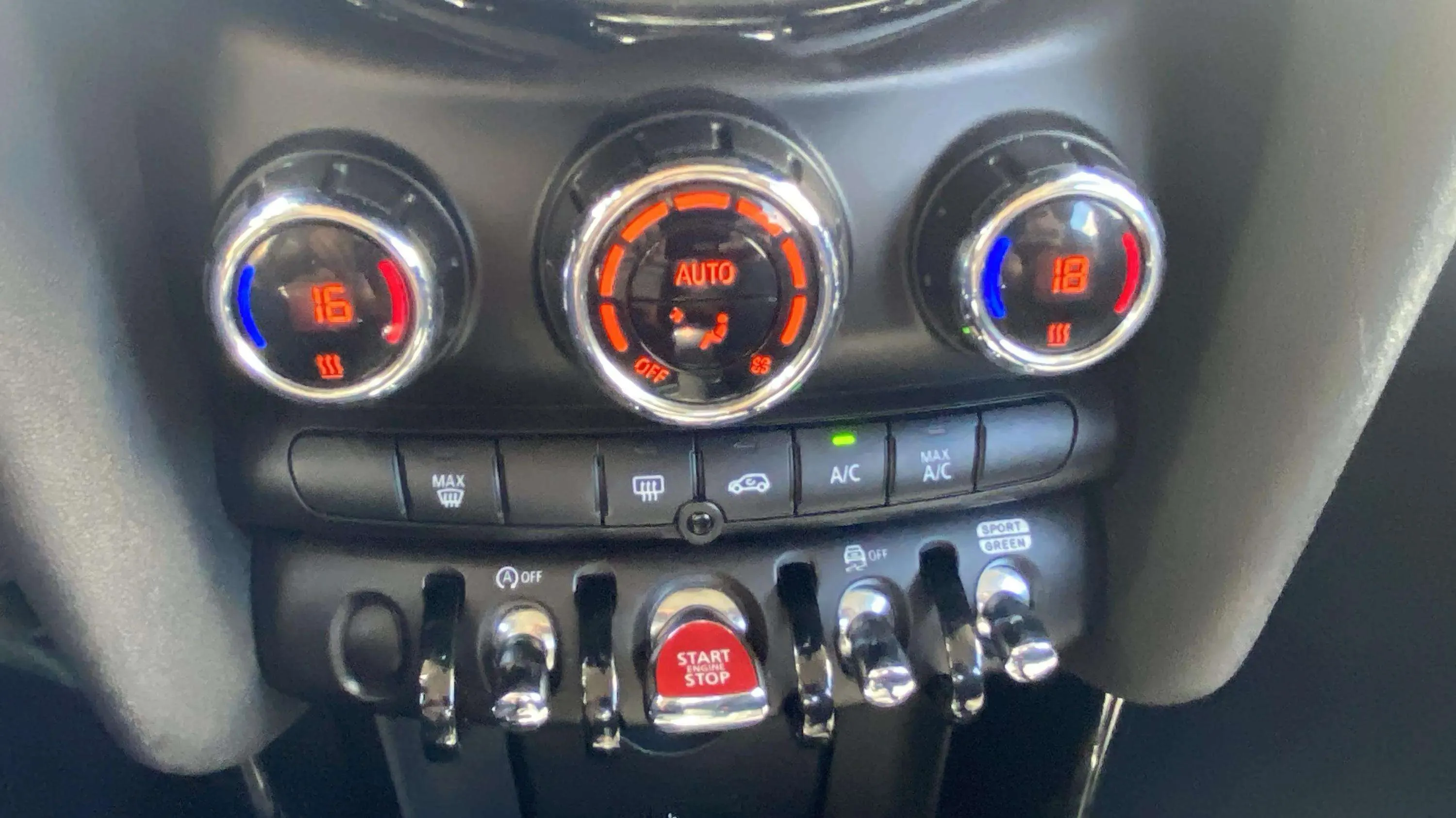 MINI Cooper - foto 16