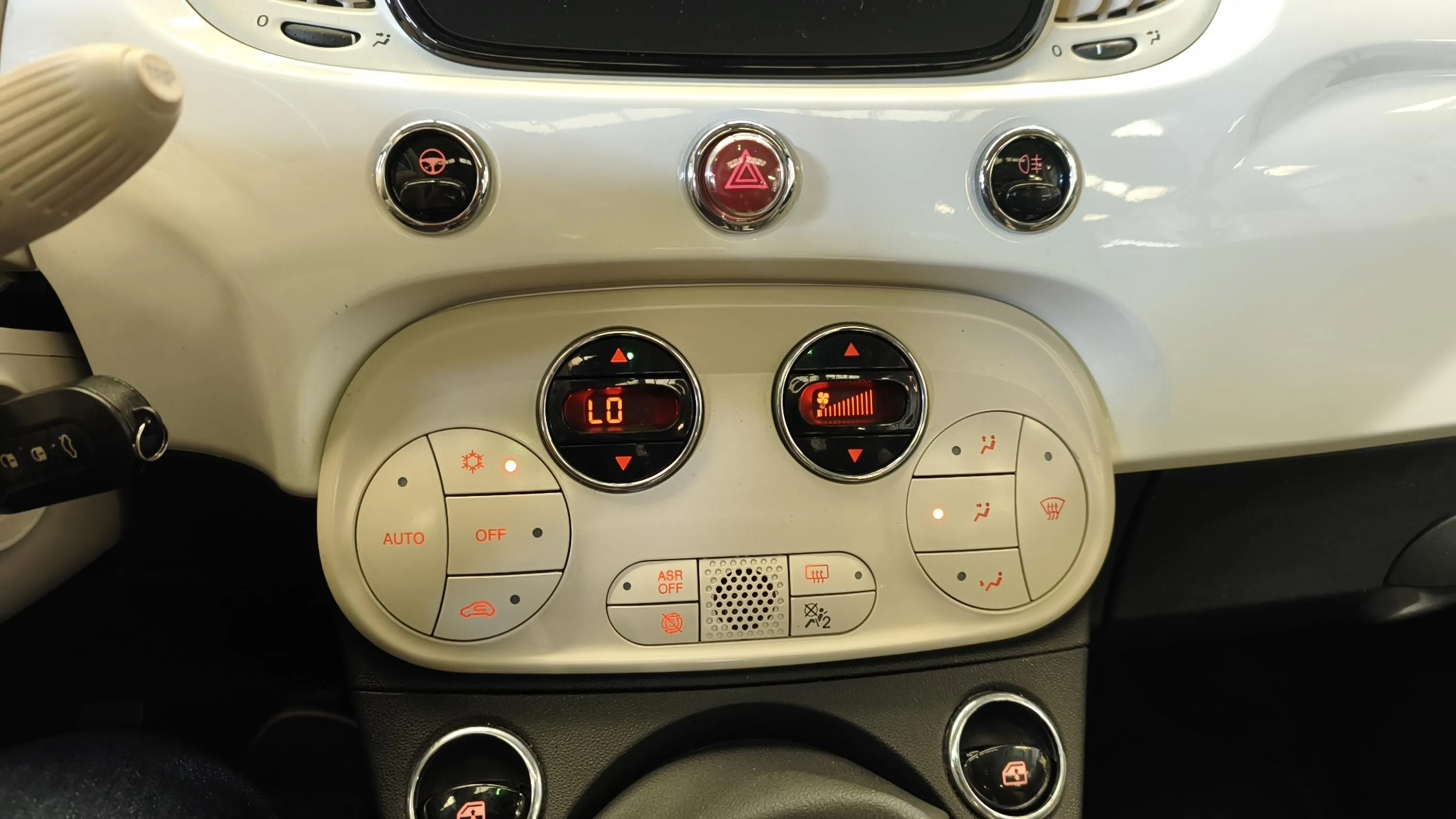 Fiat 500 Dolcevita 1.0 Hybrid - foto 30
