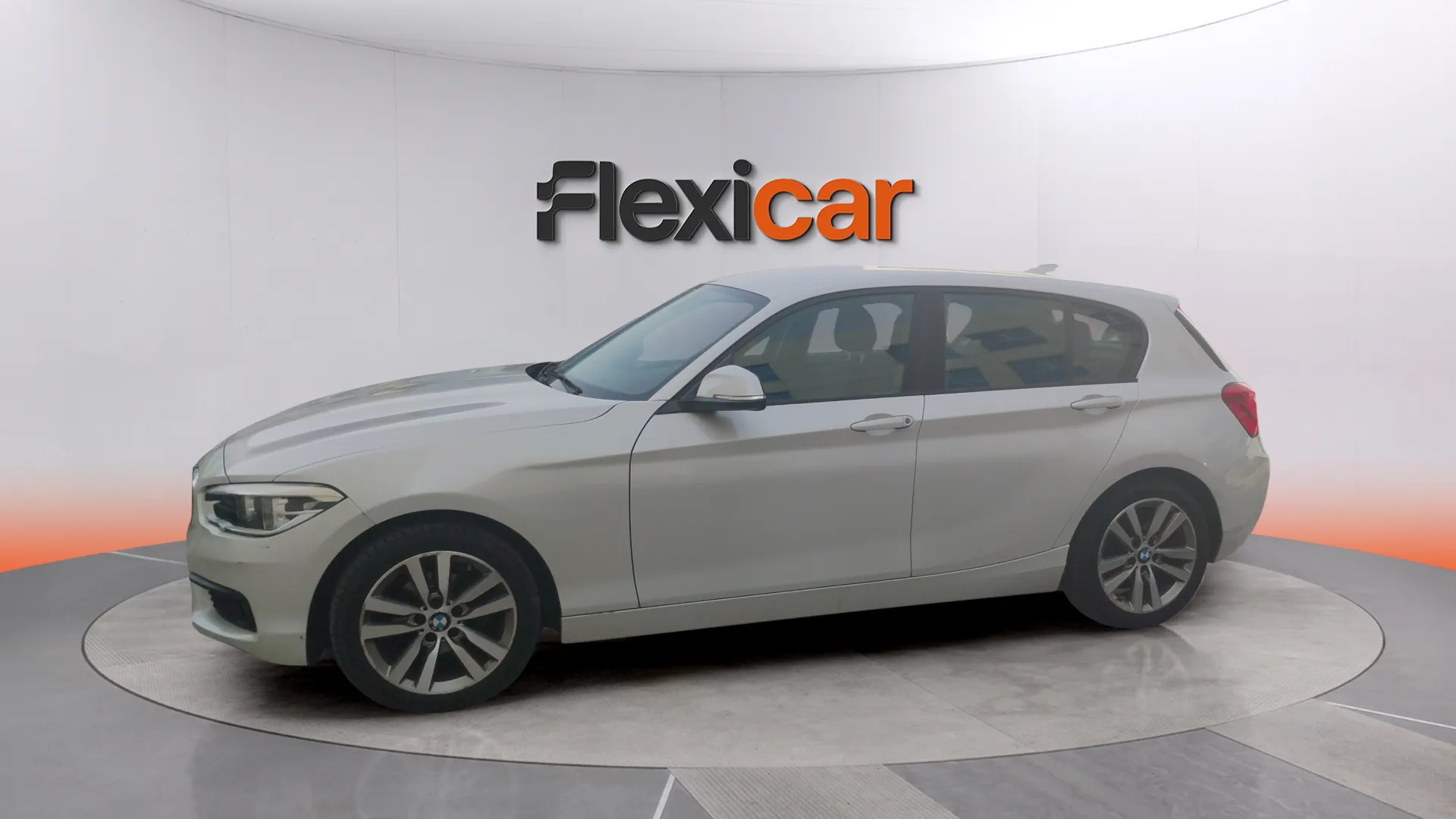 BMW Serie 1 116i - foto 4