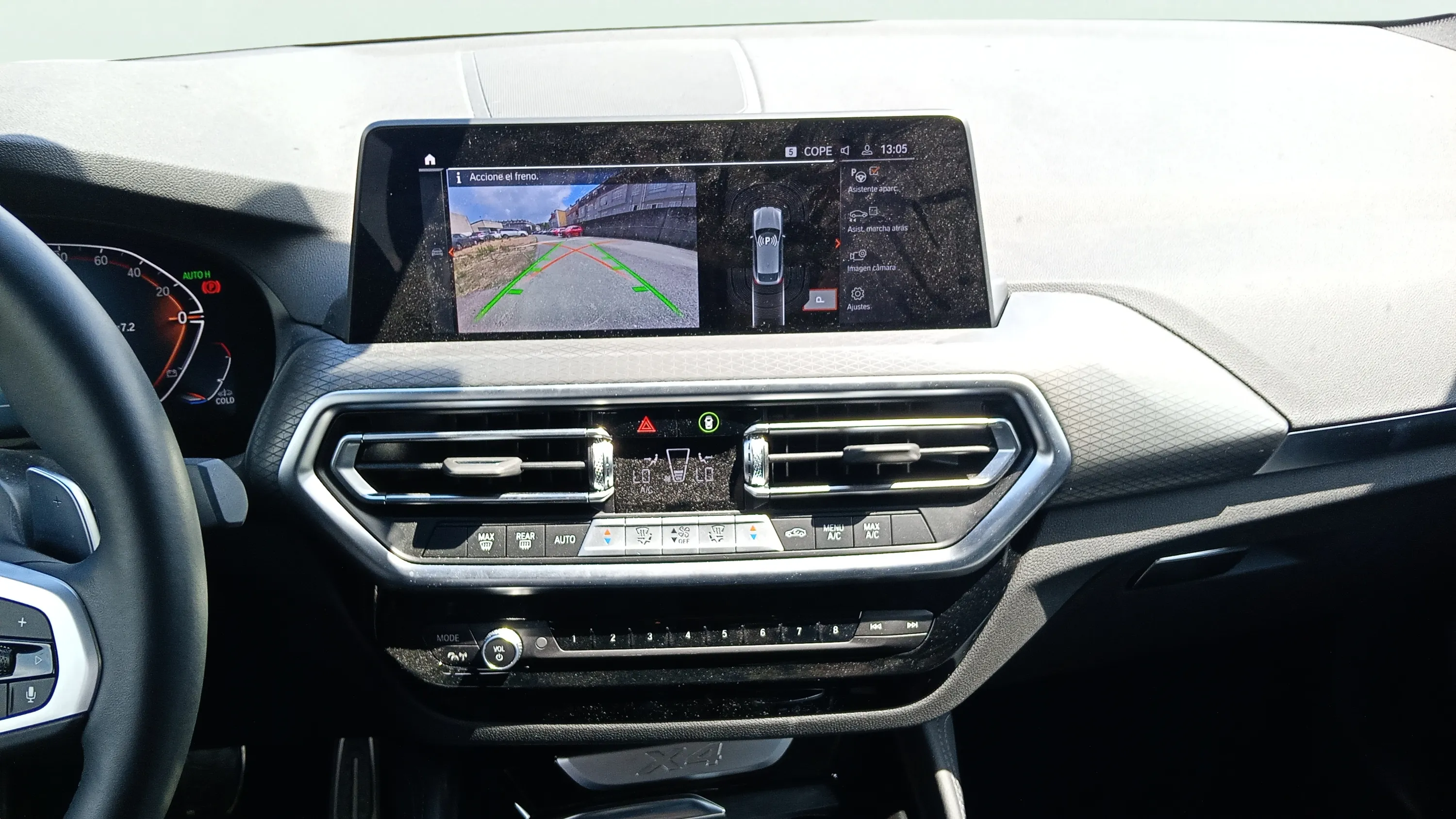 BMW X4 xDrive20d xLine - foto 11