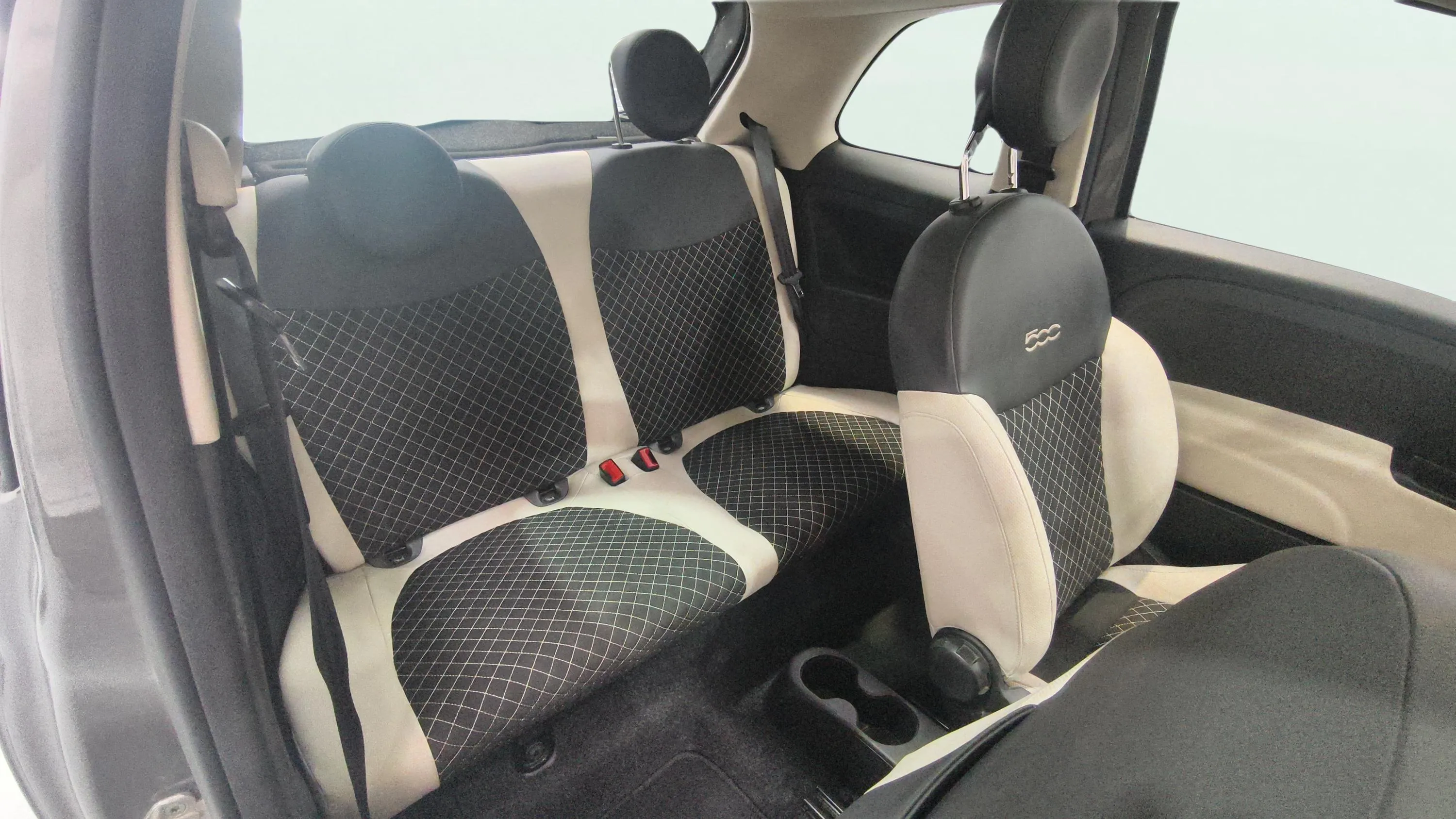 Fiat 500 Dolcevita 1.0 Hybrid - foto 12