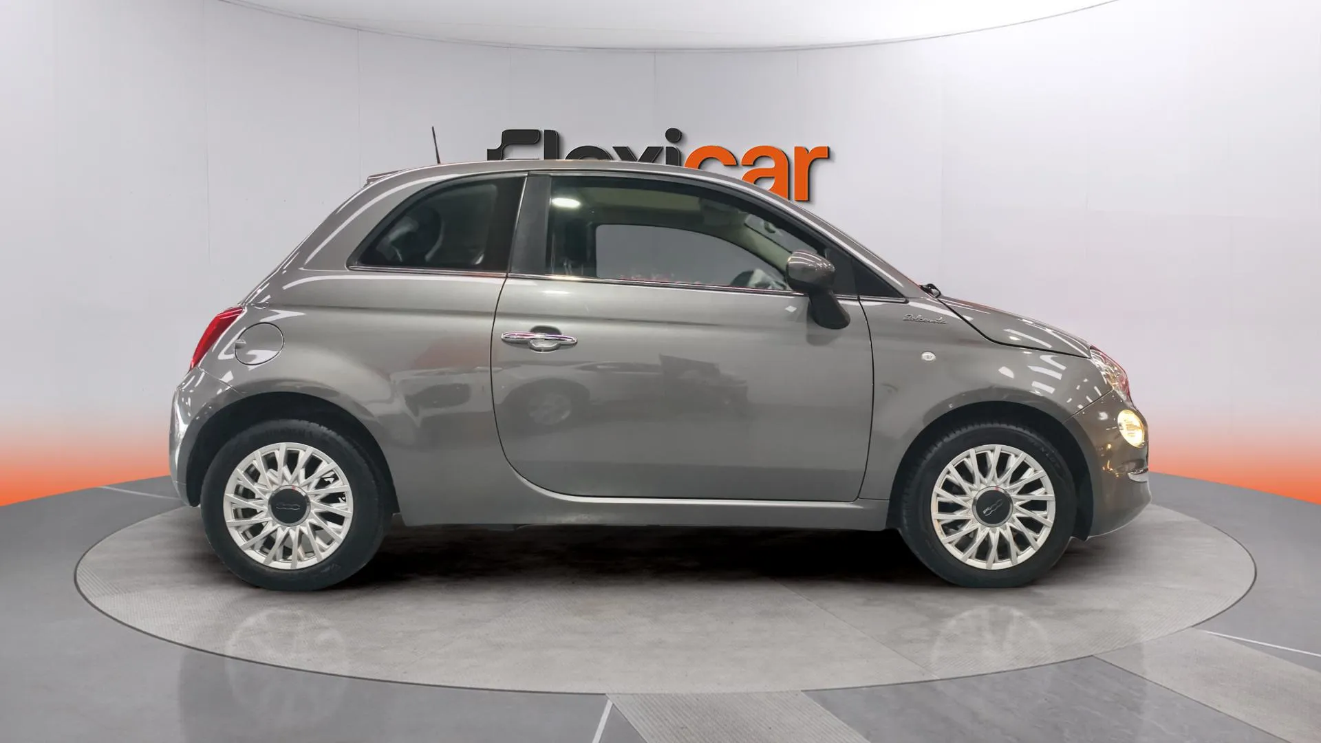 Fiat 500 Dolcevita 1.0 Hybrid - foto 2