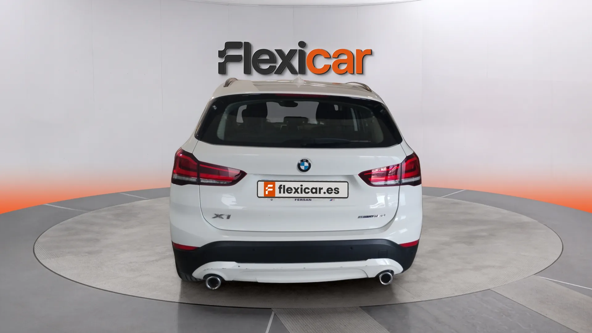 BMW X1 sDrive18d - foto 2