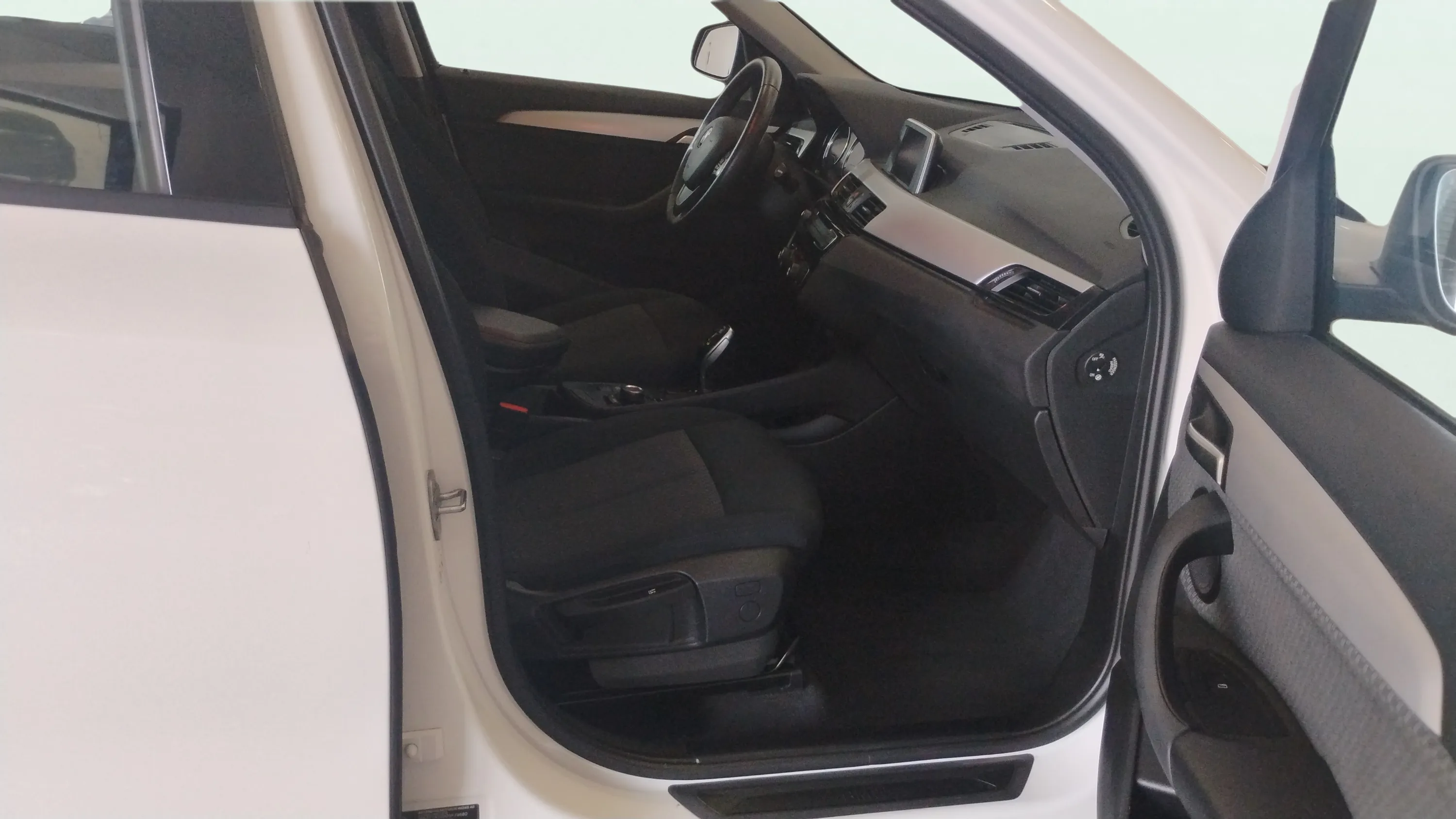 BMW X1 sDrive18d - foto 13