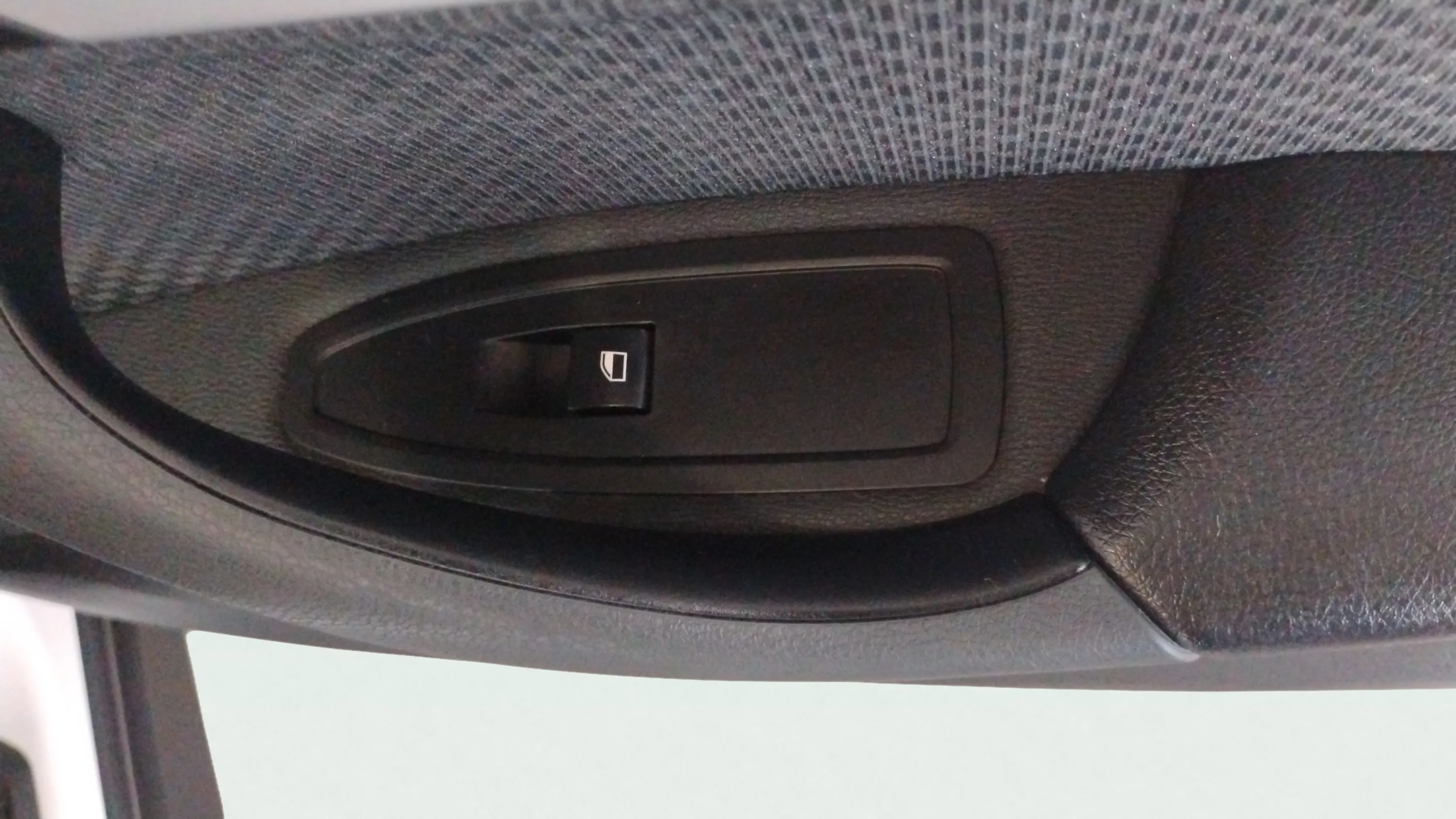BMW X1 sDrive18d - foto 26