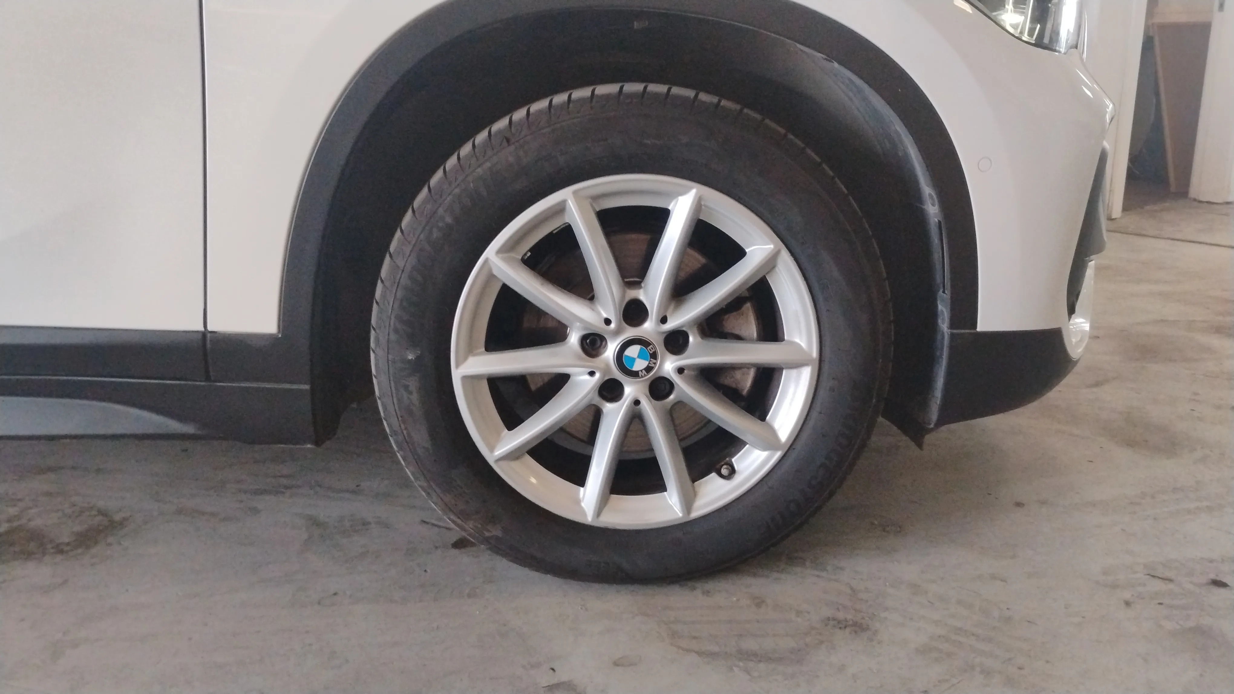 BMW X1 sDrive18d - foto 17