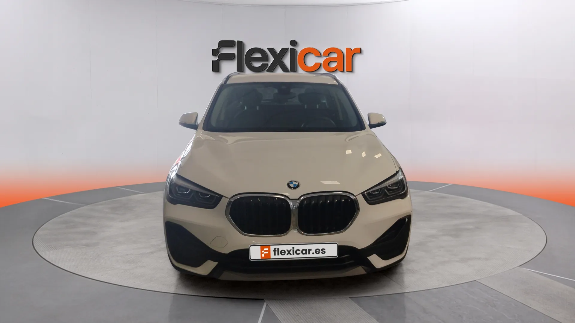BMW X1 sDrive18d - foto 8