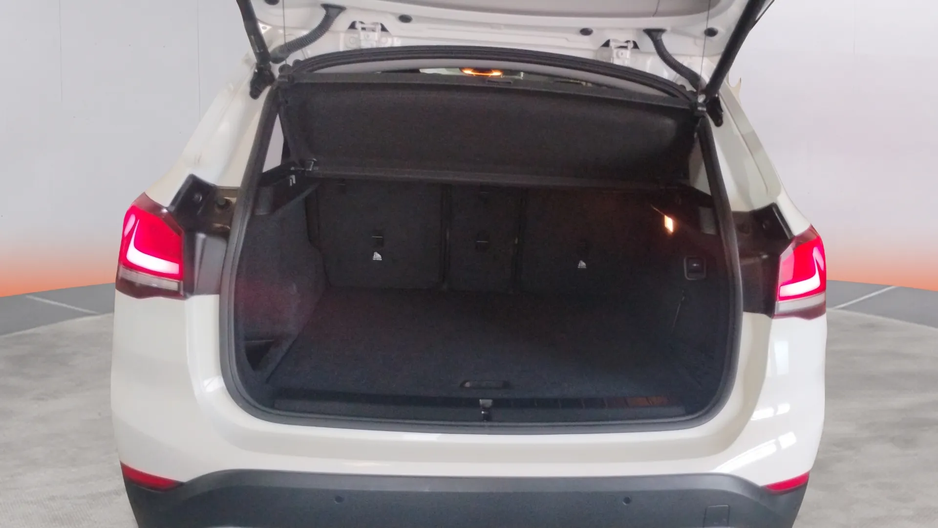 BMW X1 sDrive18d - foto 16