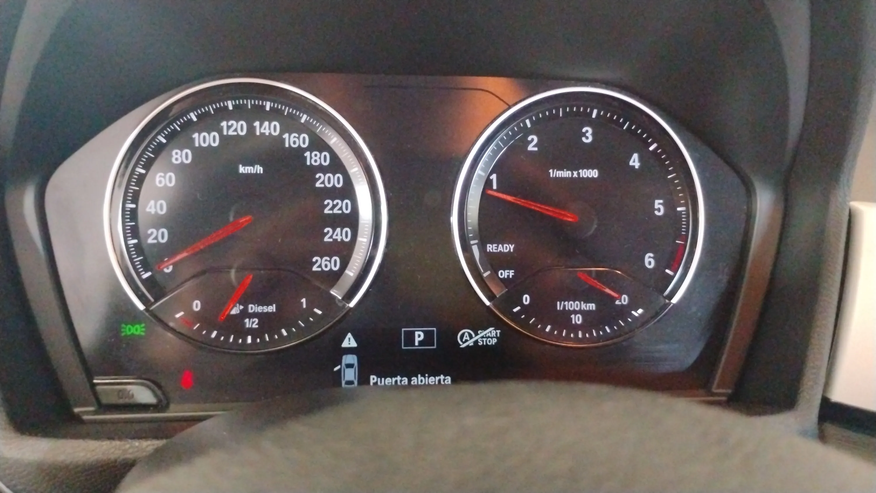 BMW X1 sDrive18d - foto 12