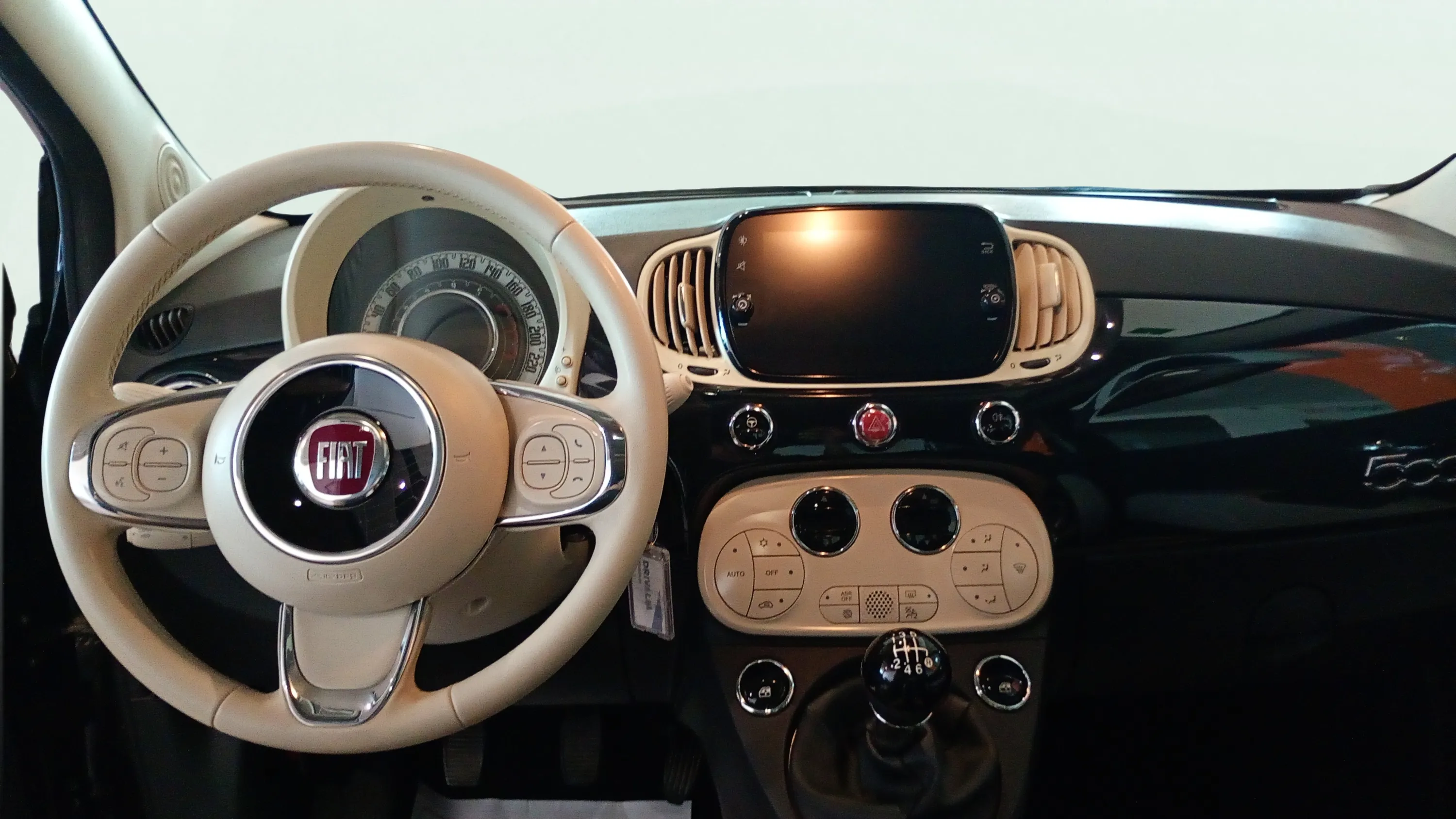 Fiat 500 Dolcevita 1.0 Hybrid - foto 6