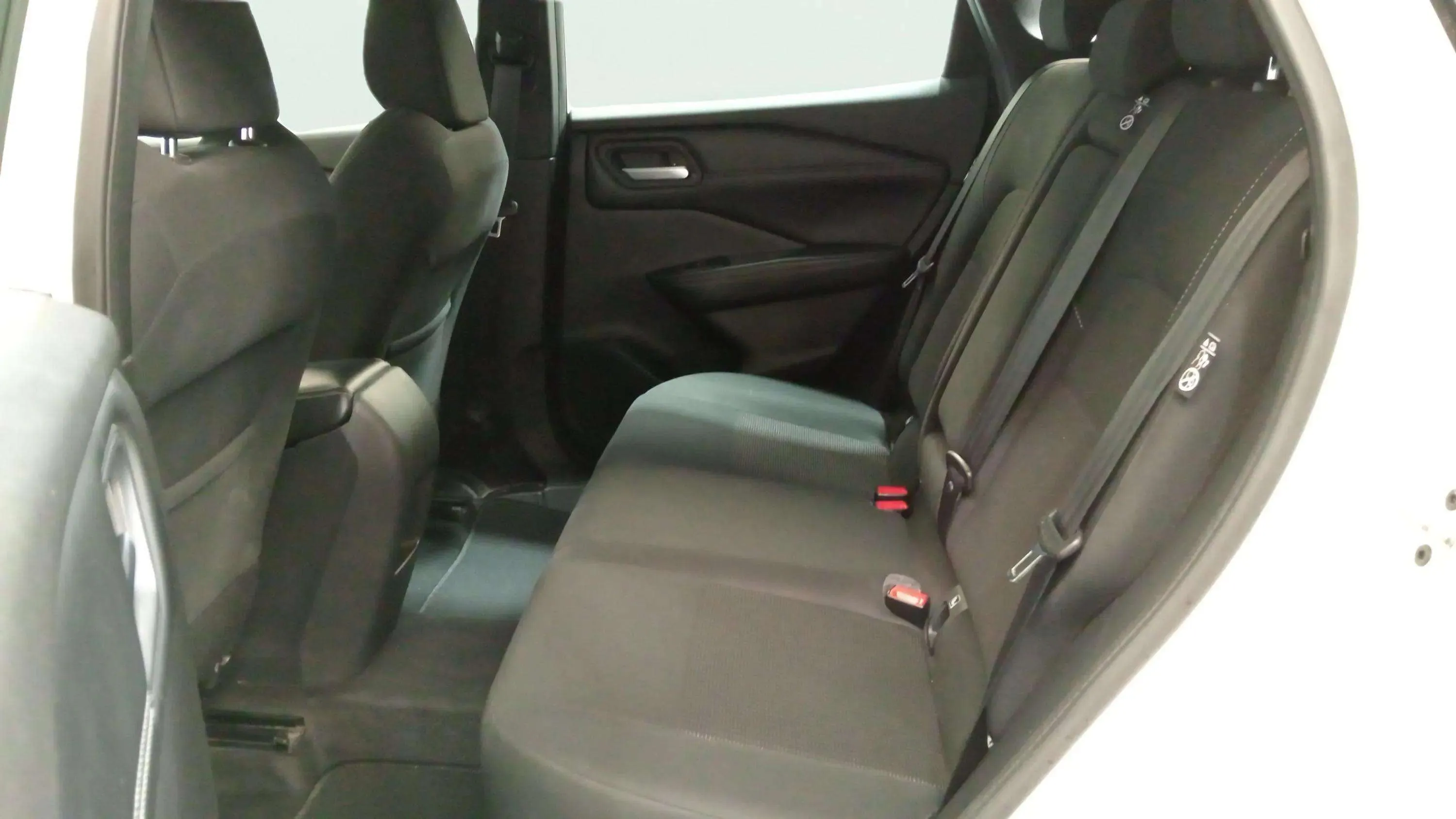 Nissan Qashqai DIG-T mHEV 4x2 Acenta - foto 13