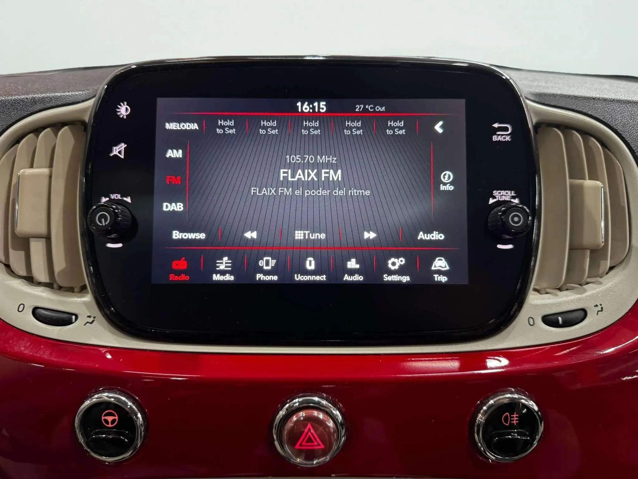 Fiat 500 Dolcevita 1.0 Hybrid - foto 9