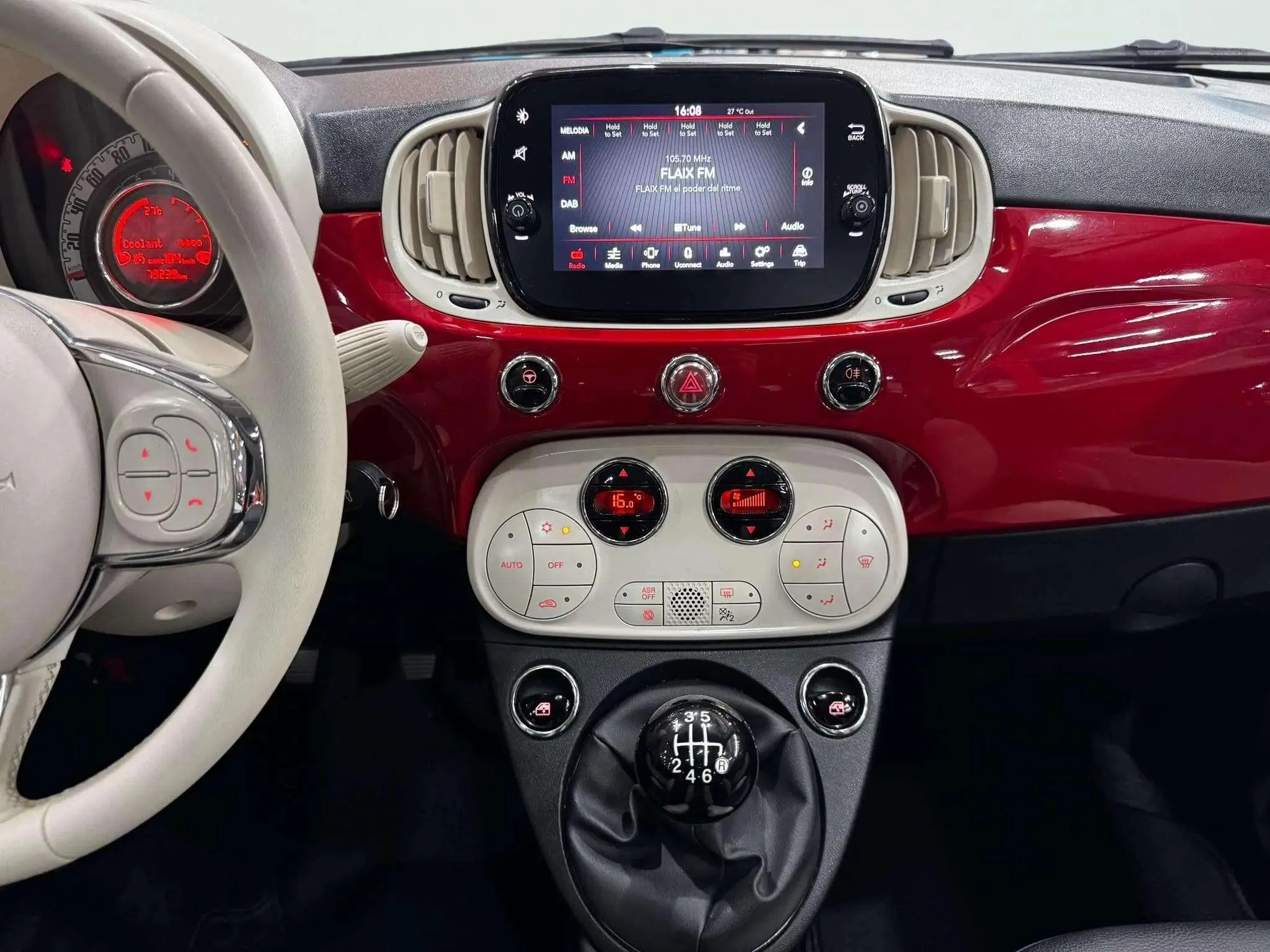 Fiat 500 Dolcevita 1.0 Hybrid - foto 14