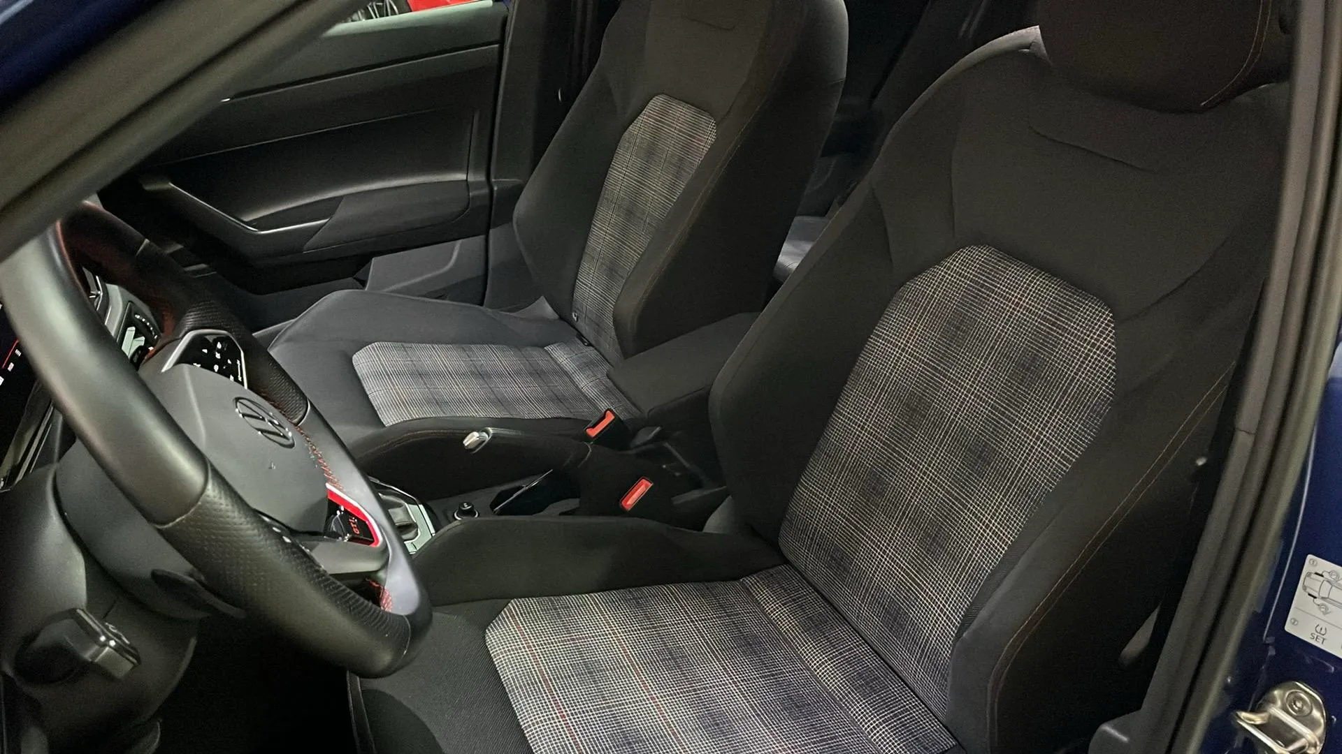 Volkswagen Polo GTI 2.0 TSI DSG - foto 16