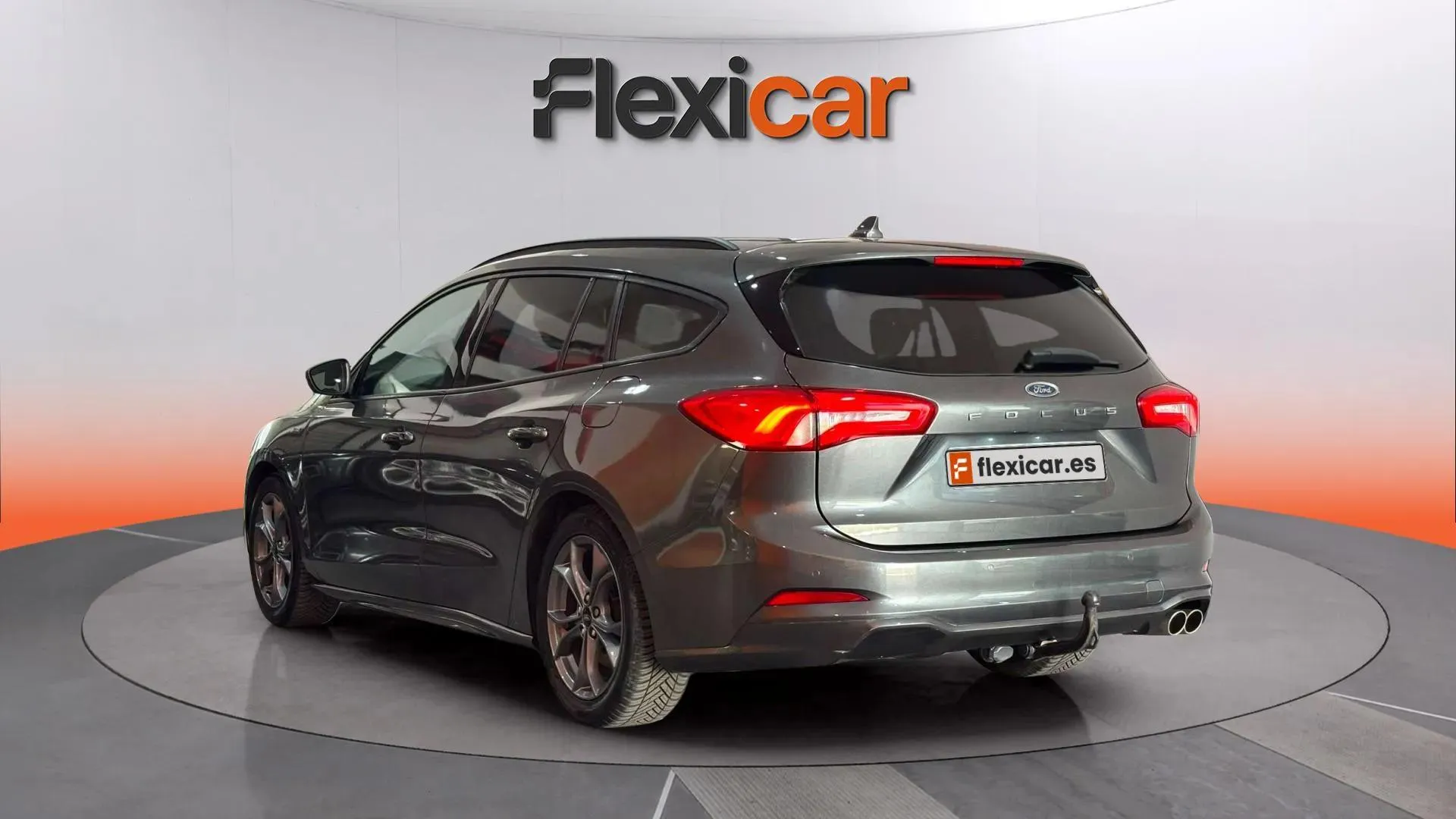 Ford Focus 1.0 EcoBoost ST-Line SB - foto 4