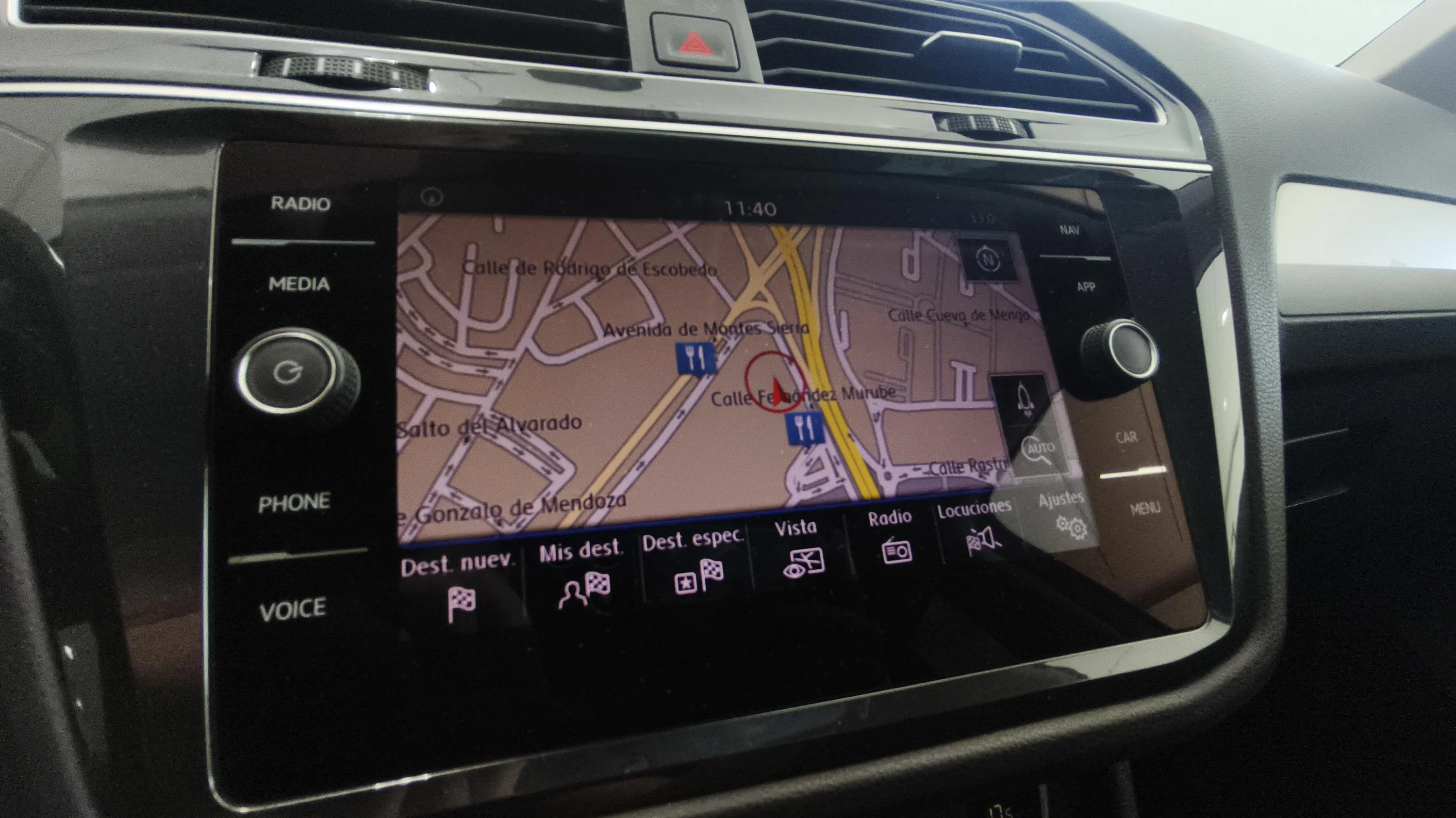 Volkswagen Tiguan Advance 2.0 TDI DSG - foto 20