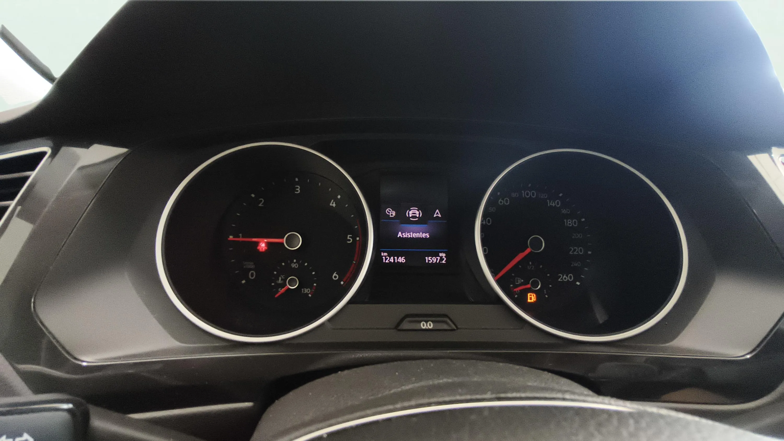 Volkswagen Tiguan Advance 2.0 TDI DSG - foto 14