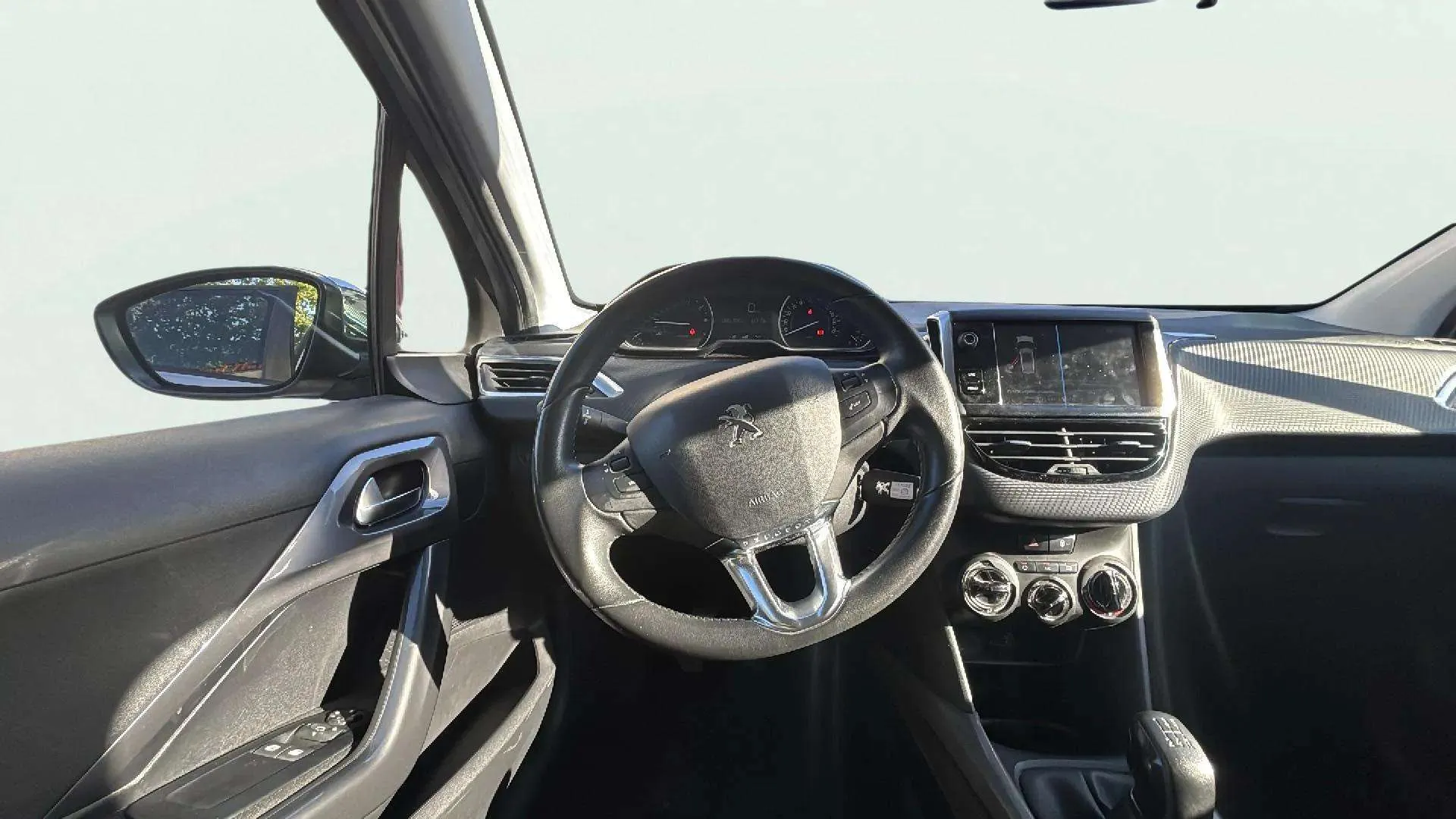Peugeot 2008 Style 1.2L PureTech - foto 11