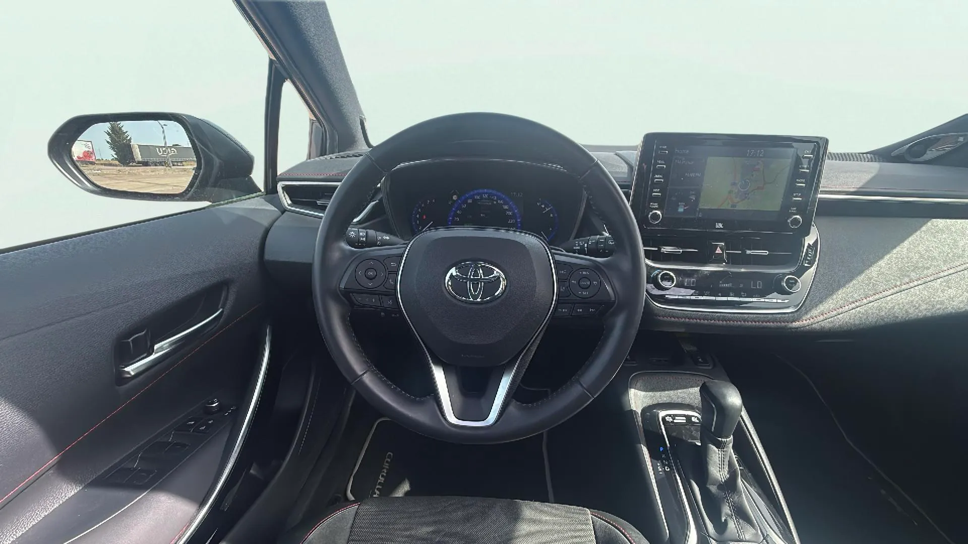Toyota Corolla 2.0 180H Advance E-CVT Touring Sport - foto 10
