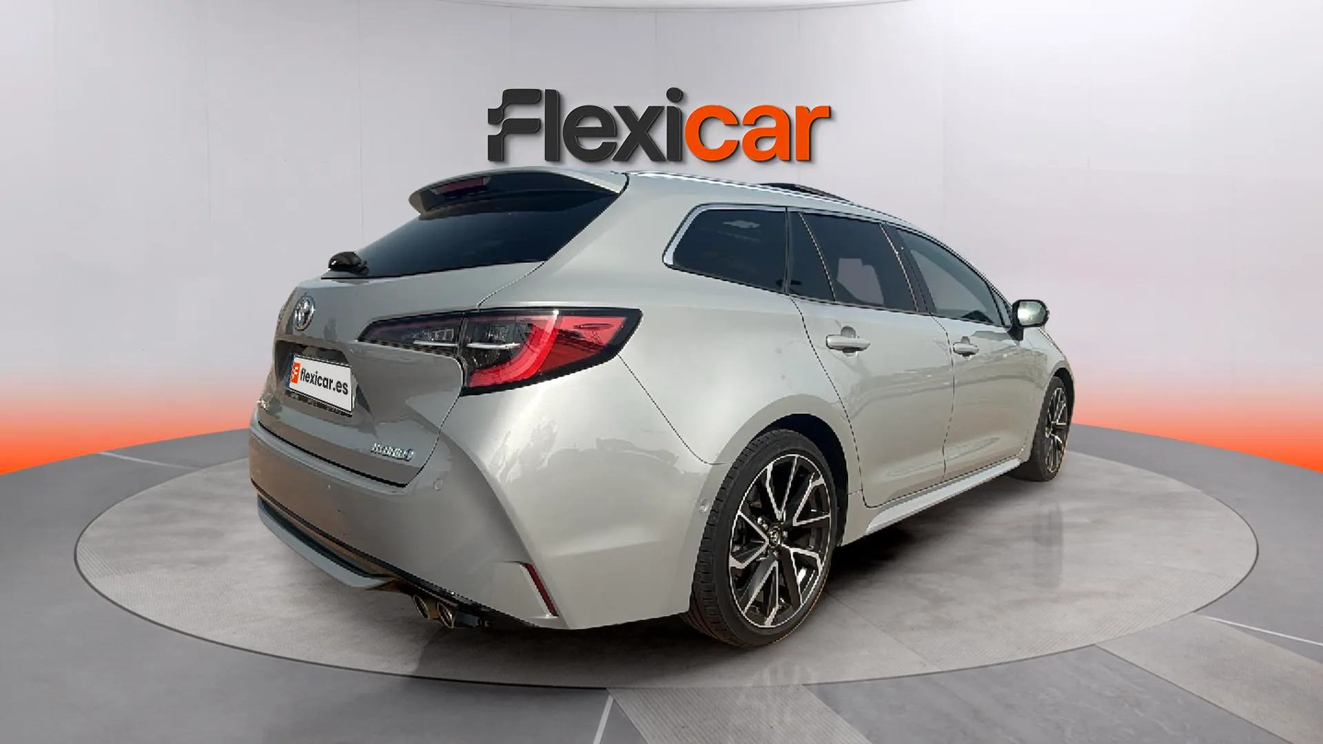 Toyota Corolla 2.0 180H Advance E-CVT Touring Sport - foto 7