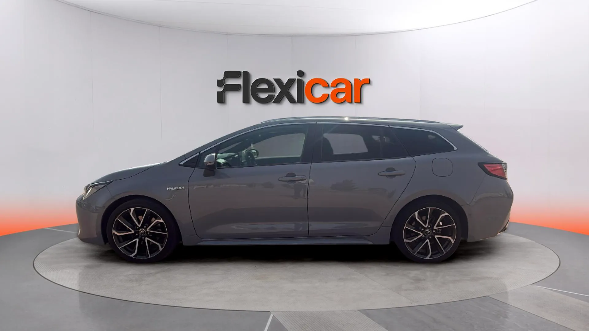 Toyota Corolla 2.0 180H Advance E-CVT Touring Sport - foto 4