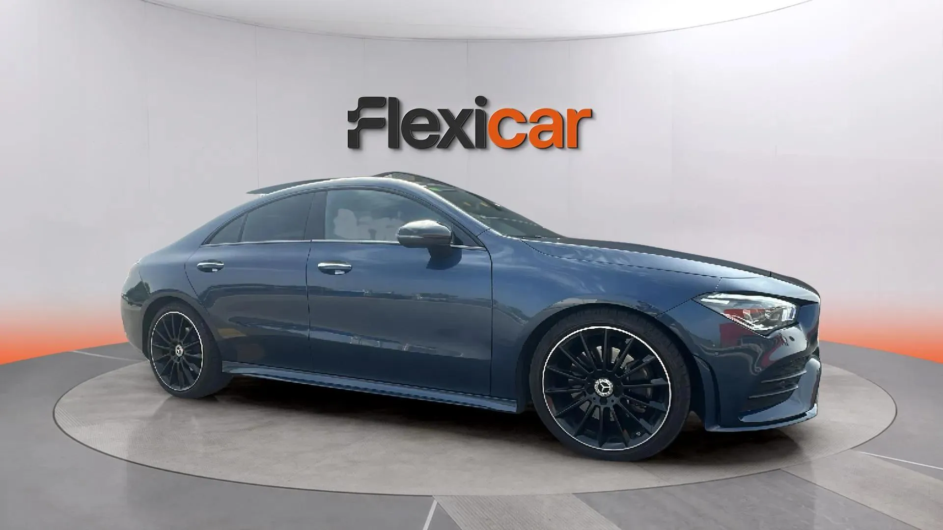 Mercedes-Benz CLA 200 - foto 13