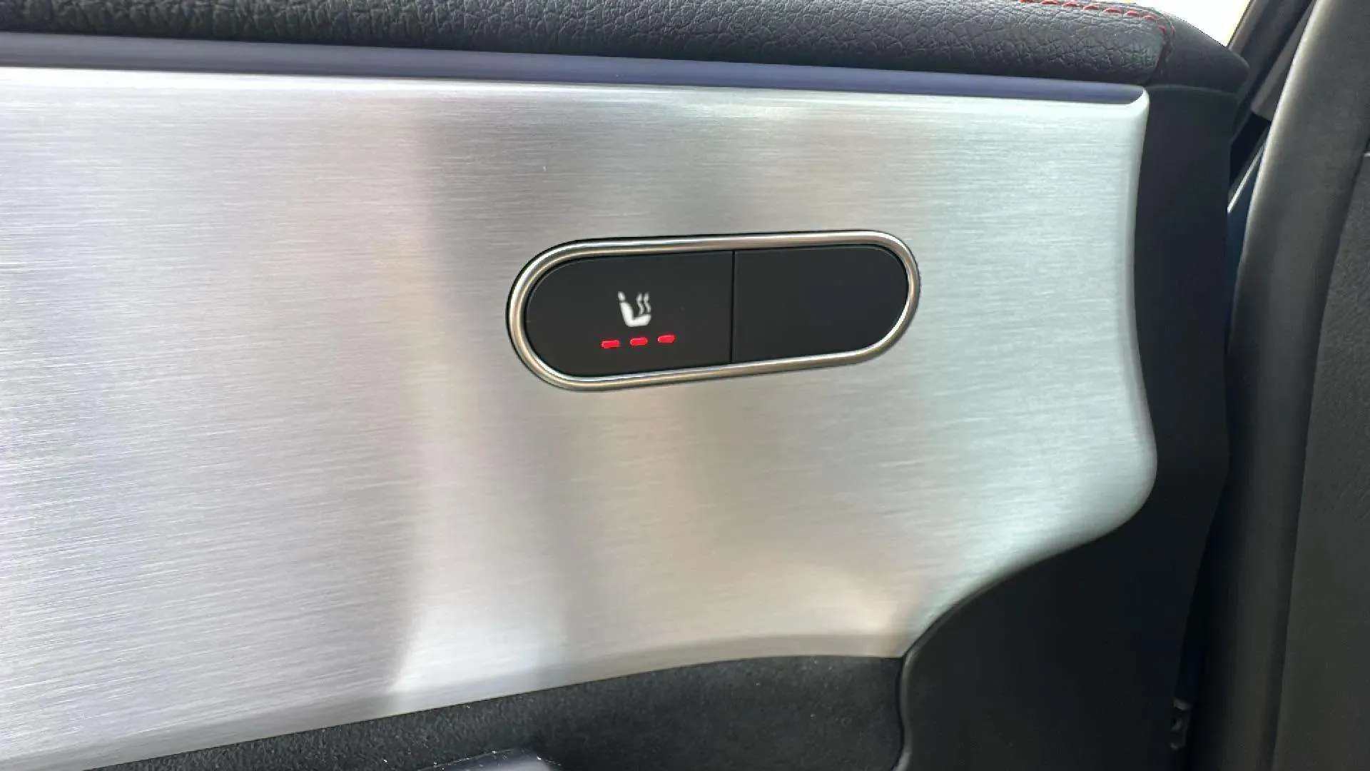 Mercedes-Benz CLA 200 - foto 29