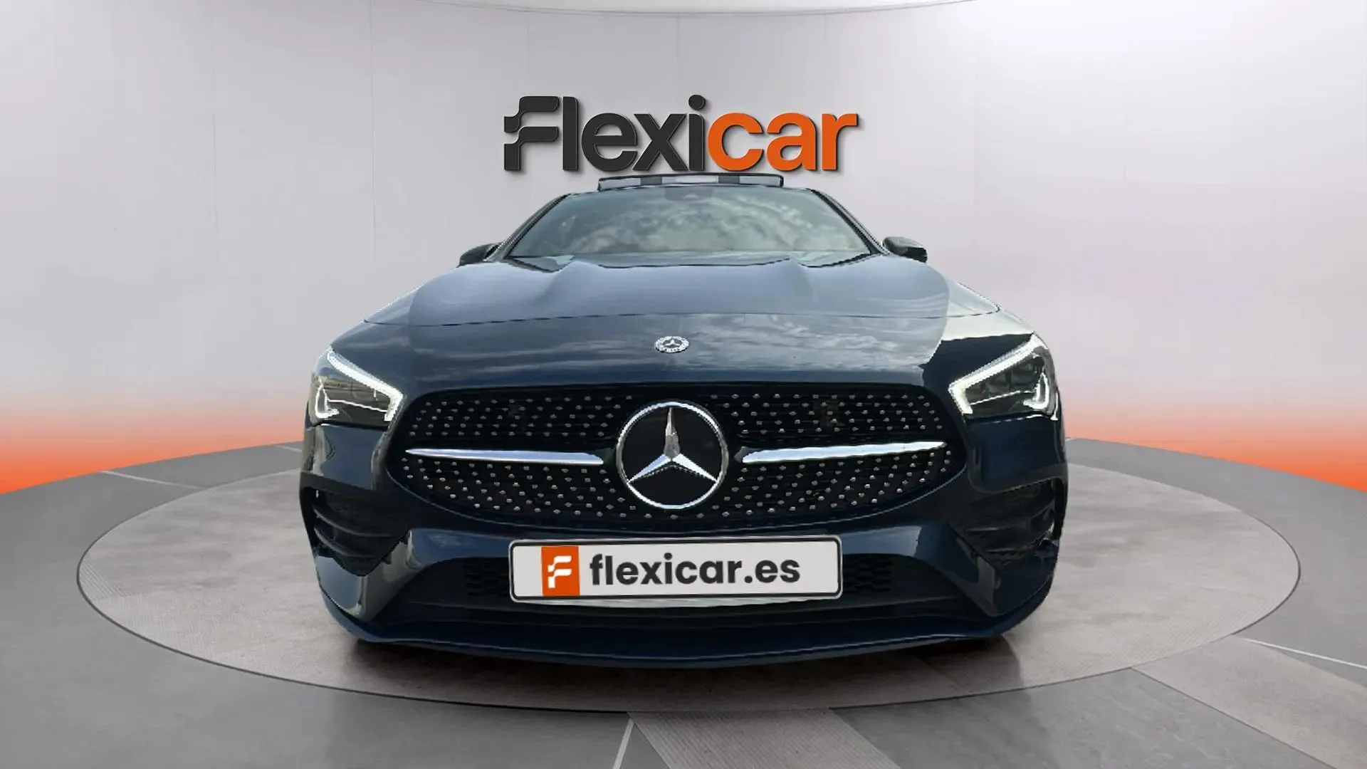 Mercedes-Benz CLA 200 - foto 2