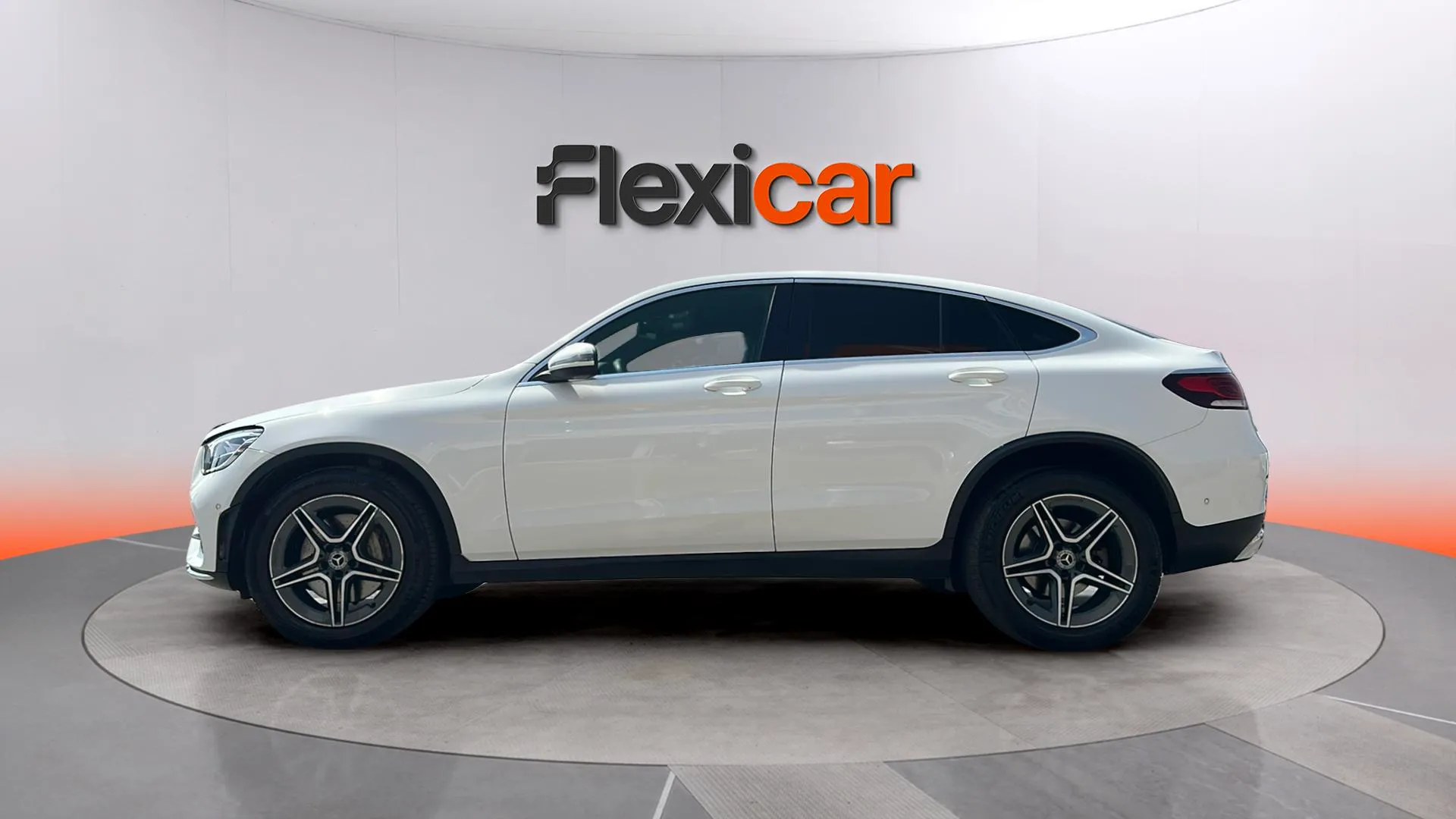 Mercedes-Benz GLC 200 d 4MATIC - foto 4