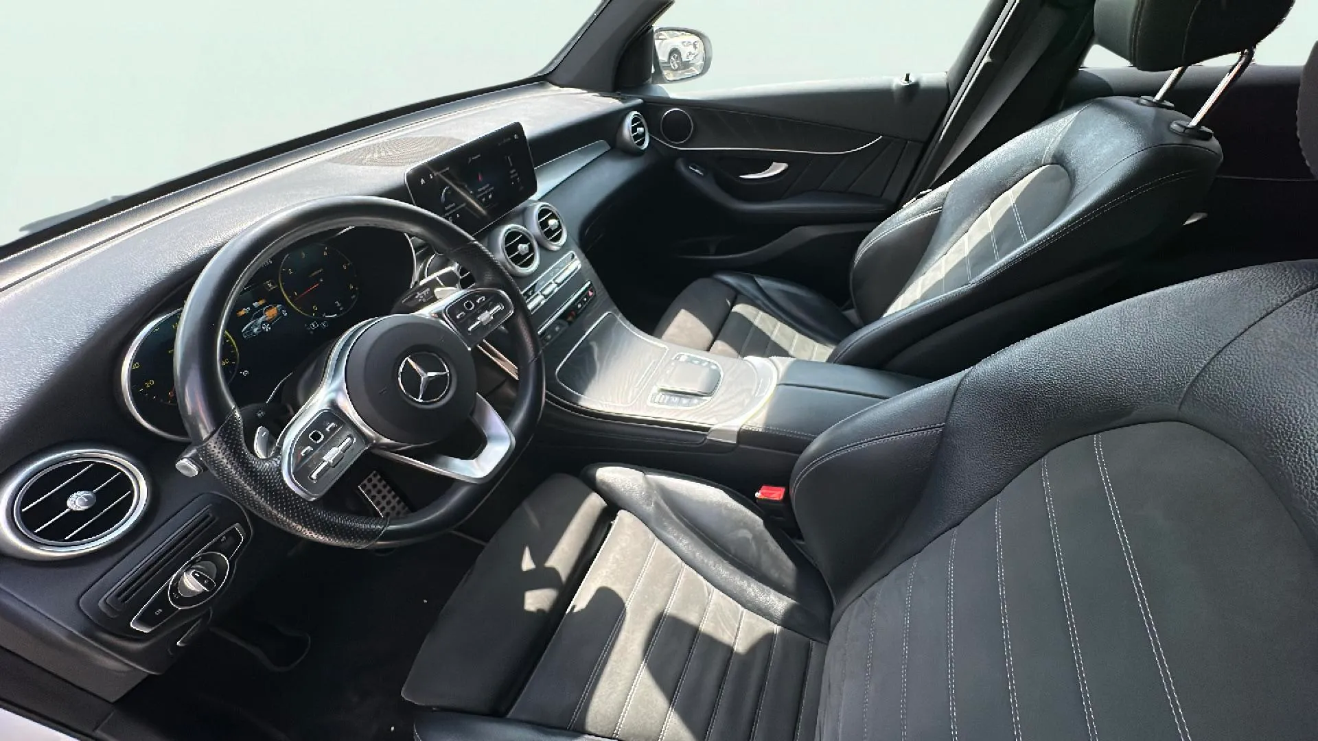 Mercedes-Benz GLC 200 d 4MATIC - foto 9